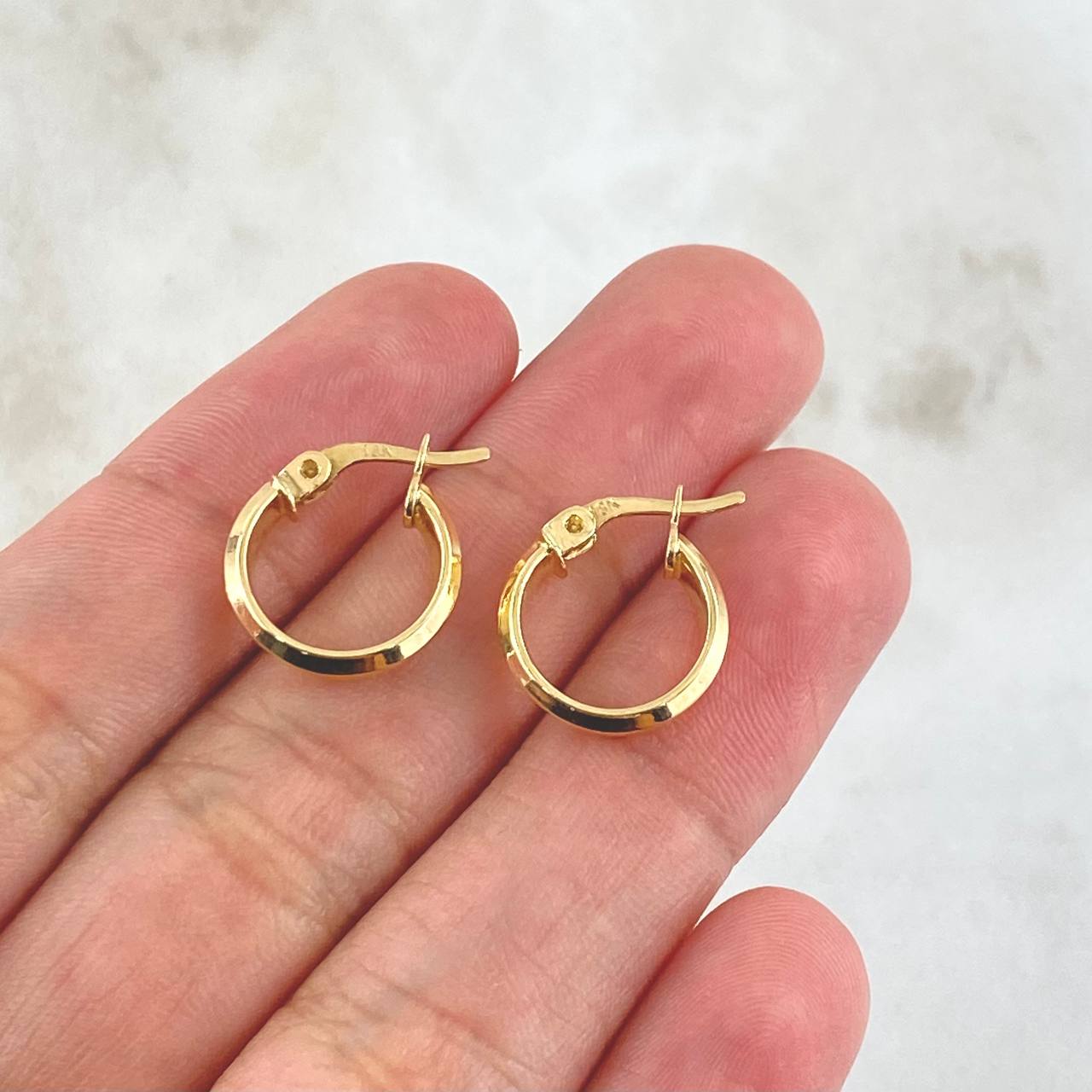 Hoop Earrings Jass 1.1gr / 1.3cm / Polished 18K Yellow Gold ©