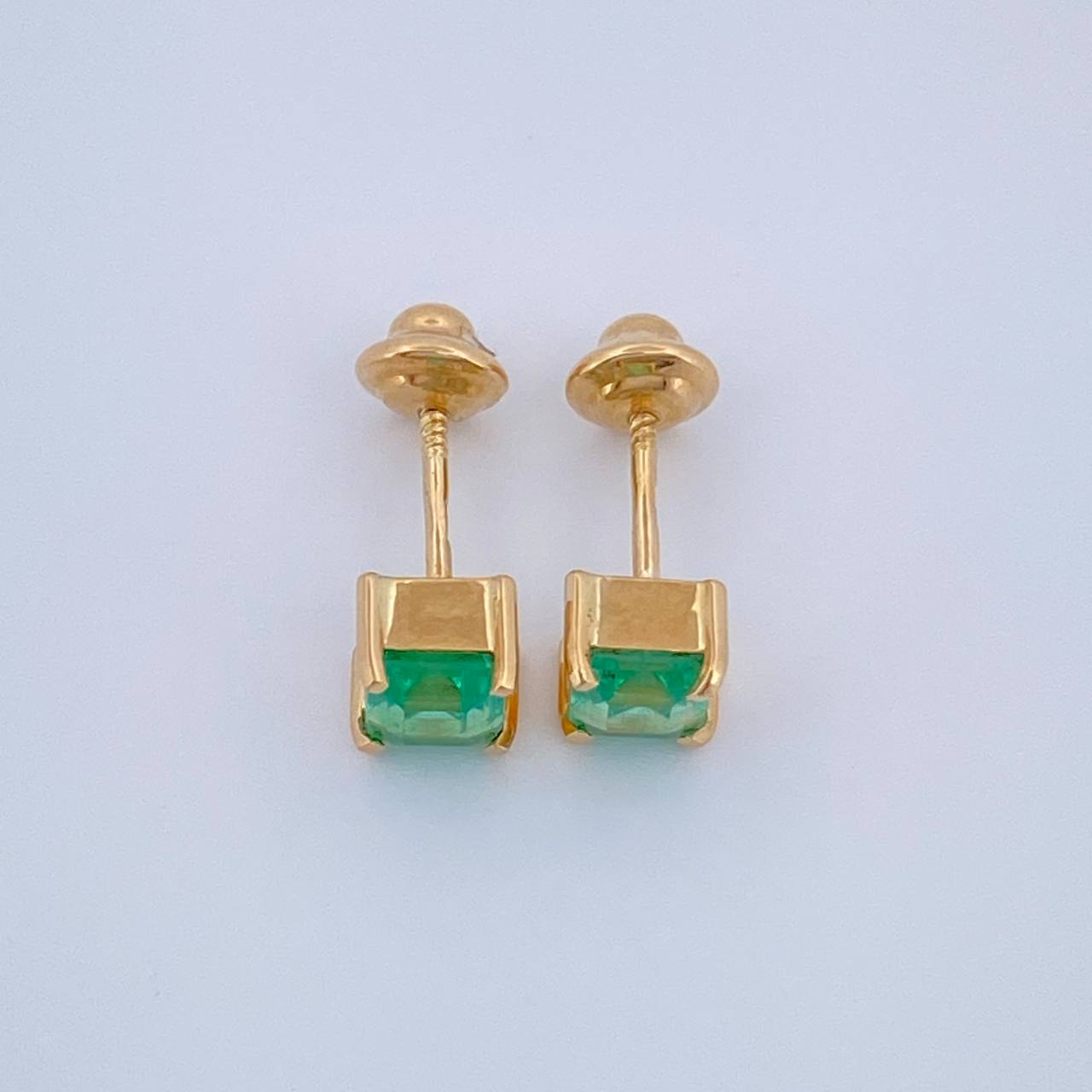 Topos Cuadros Esmeralda 1.2gr / 4.77mm Oro Amarillo 18K %