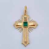 Dije Cruz Plana Esmeralda 2.9gr / 1 1/2 in / Oro Amarillo 18K %