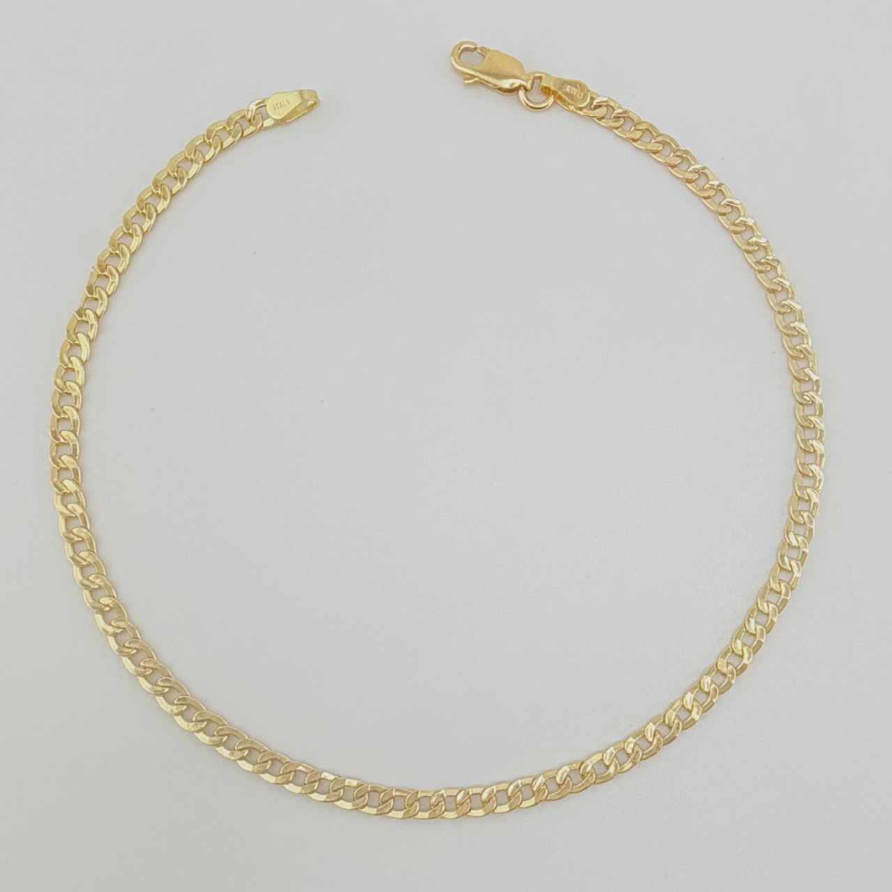 Tobillera Cubana 3.4gr / 9 3/4 in / 3mm Oro Amarillo +1 18K *