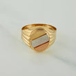 Oval Signet Ring 4.45gr / T9 3/4 / Tri-Color Gold 18K $