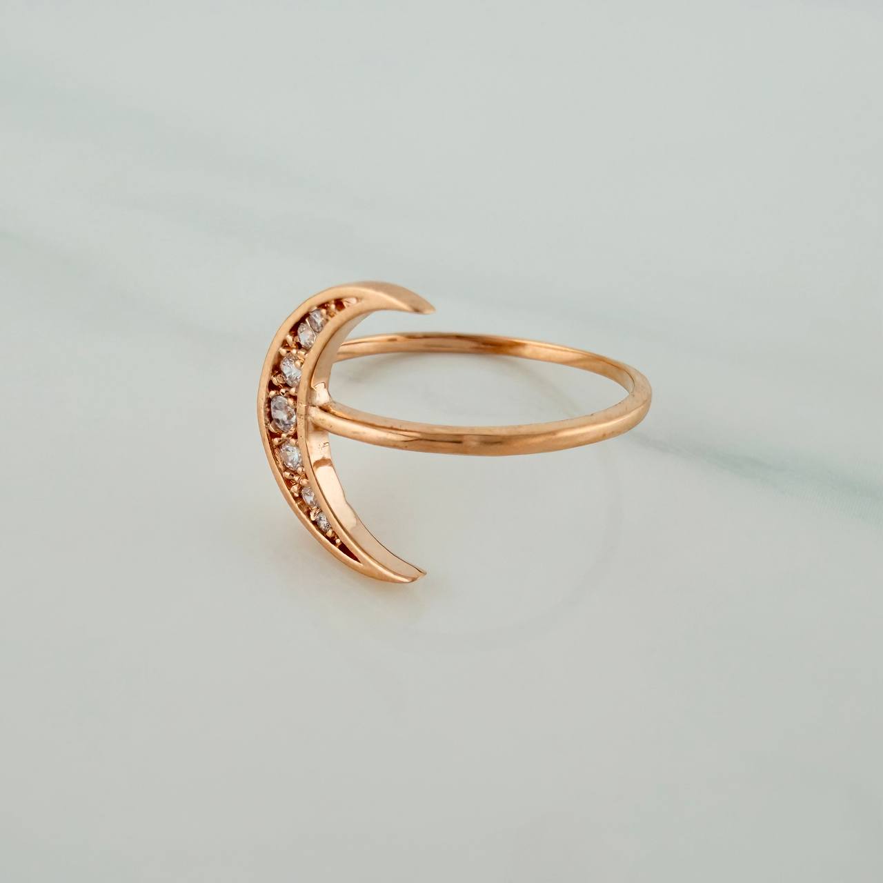 Anillo Luna 1.55gr / T6 3/4 / Oro Rosa 18K $