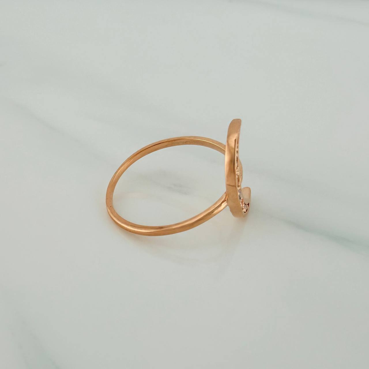 Anillo Luna 1.55gr / T6 3/4 / Oro Rosa 18K $
