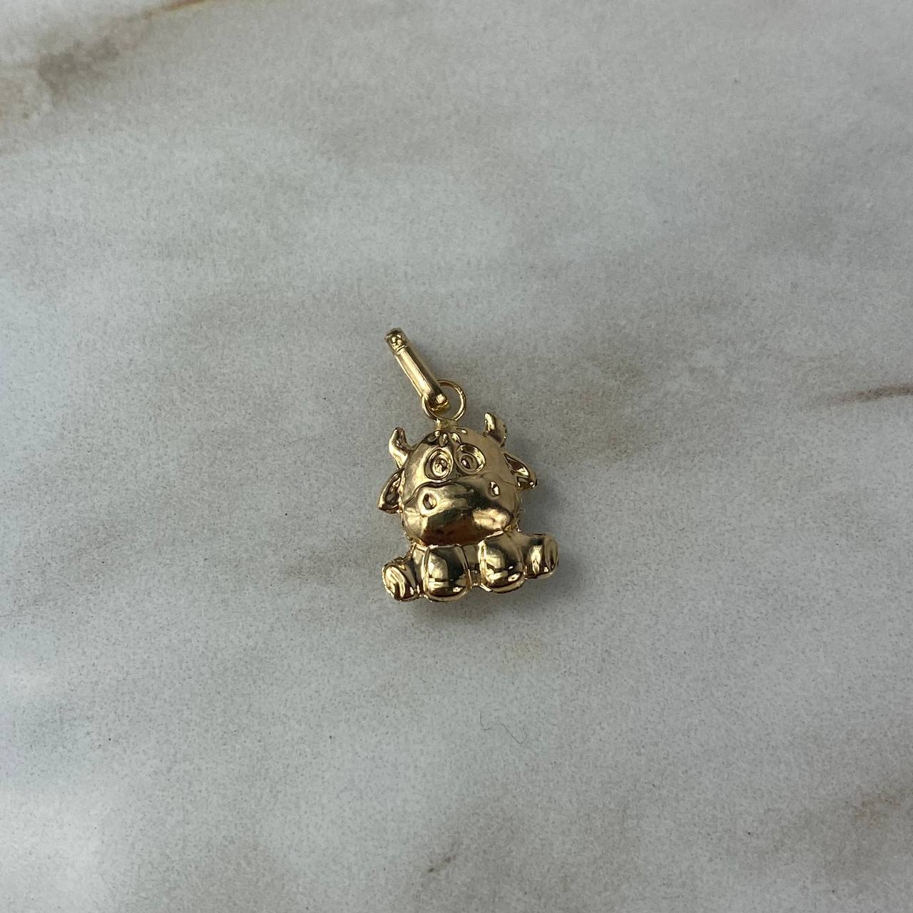 Pendant Cow 0.7gr / 2cm Stamped Yellow Gold