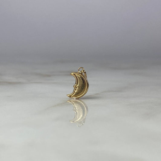 Pendant Crescent Moon 0.55gr / 1.8 Stamped Yellow Gold