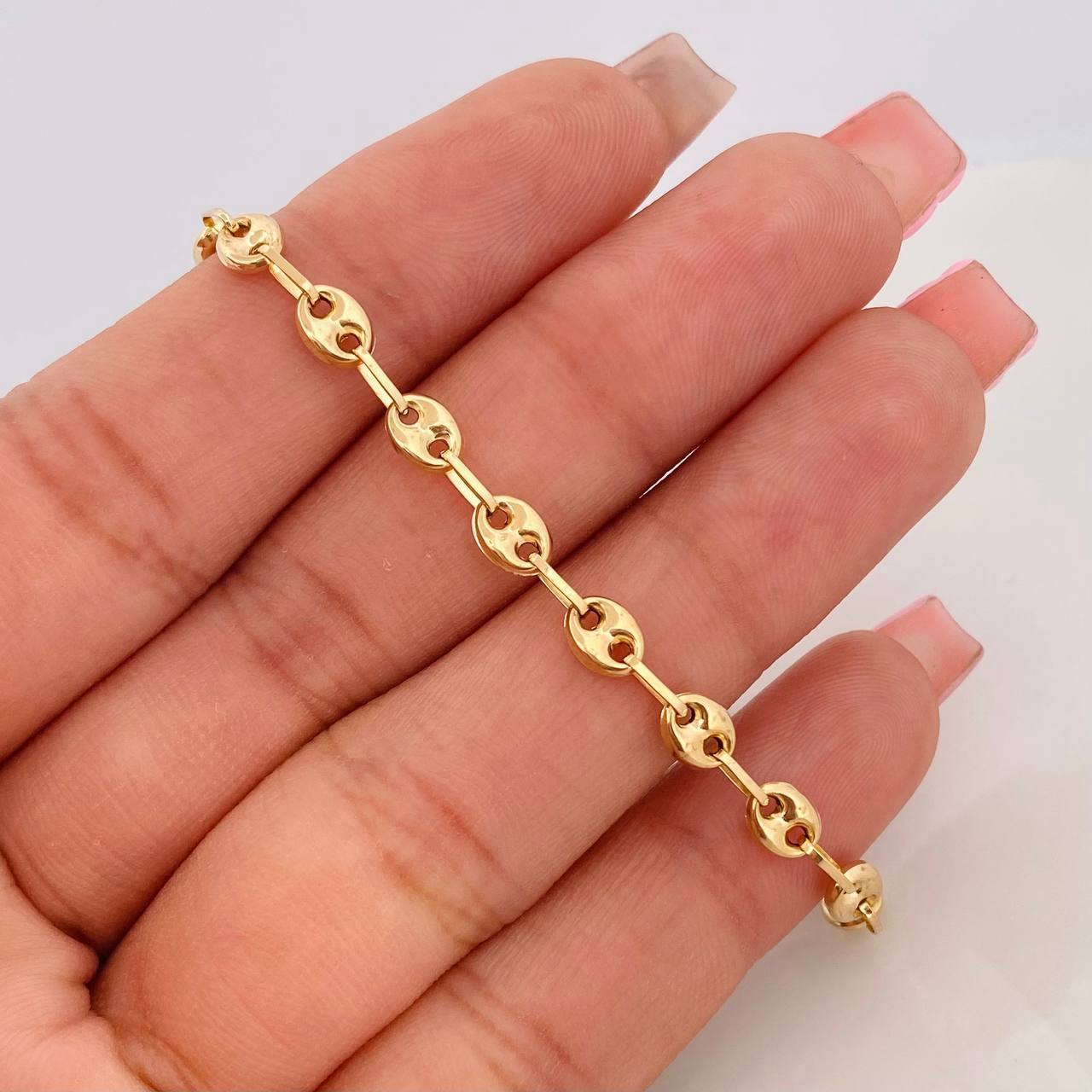 Tobillera GC 3.9g / 10 3/4 in / 5.28mm Oro Amarillo 18K