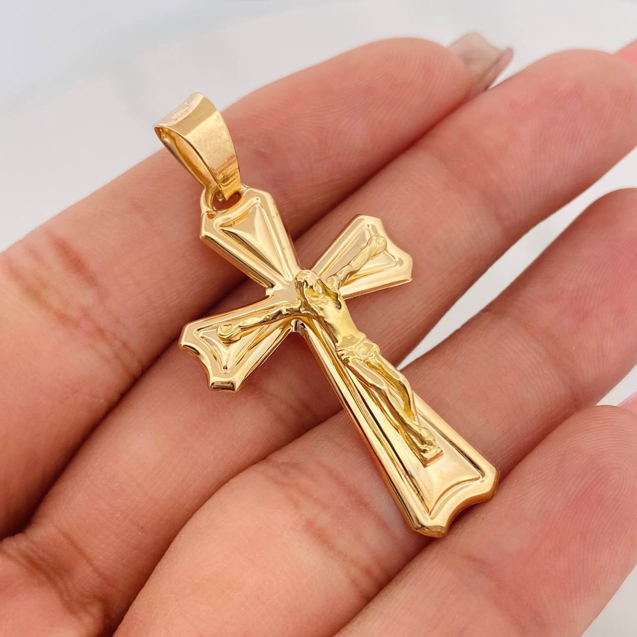Dije Cruz Cristo 3.35g / 1 1/2 in Oro Amarillo 18K