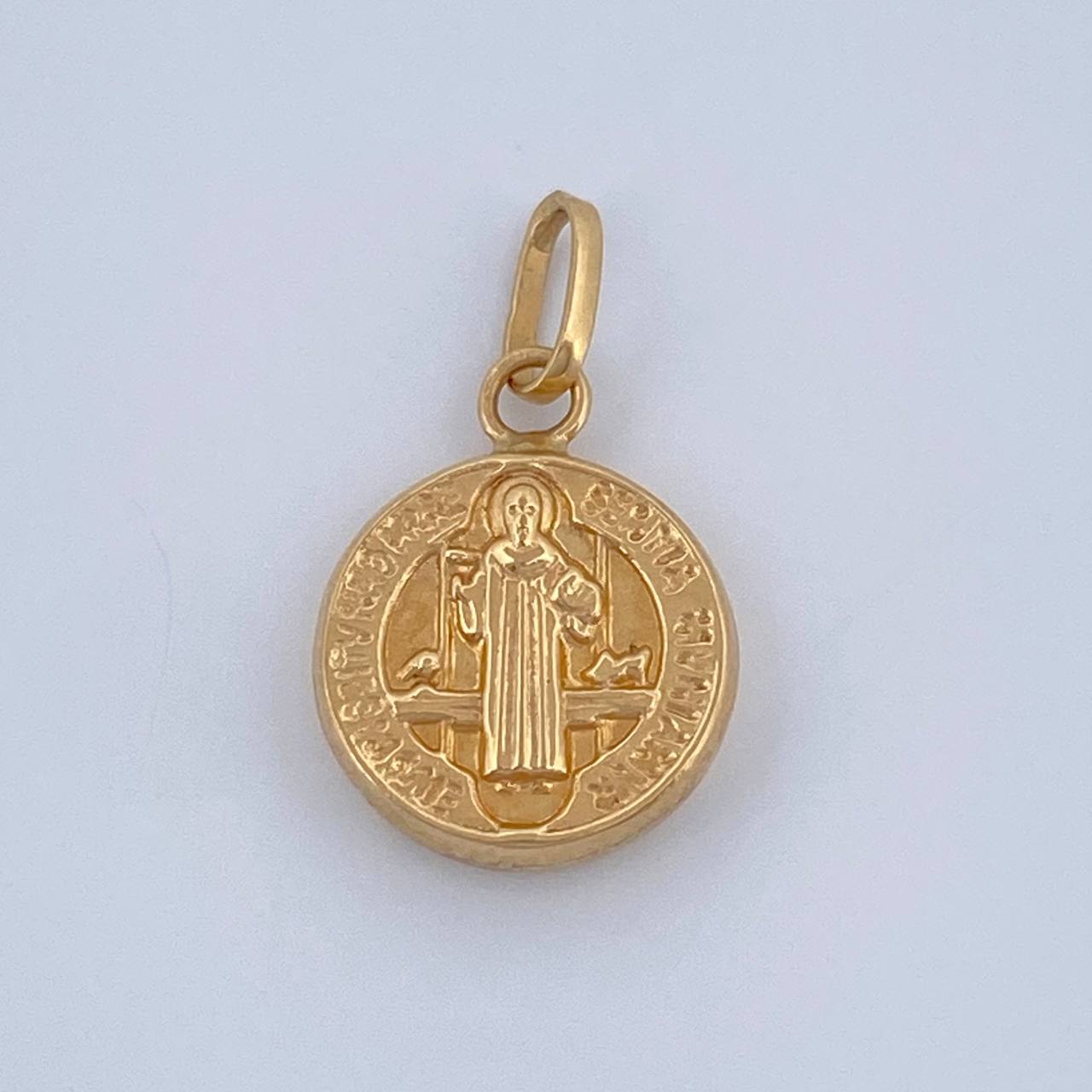 Dije San Benito 0.7gr / 3/4 in / Oro Amarillo 18K $