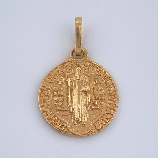 Dije San Benito 2.7gr / 3/4 in / Oro Amarillo 18K $