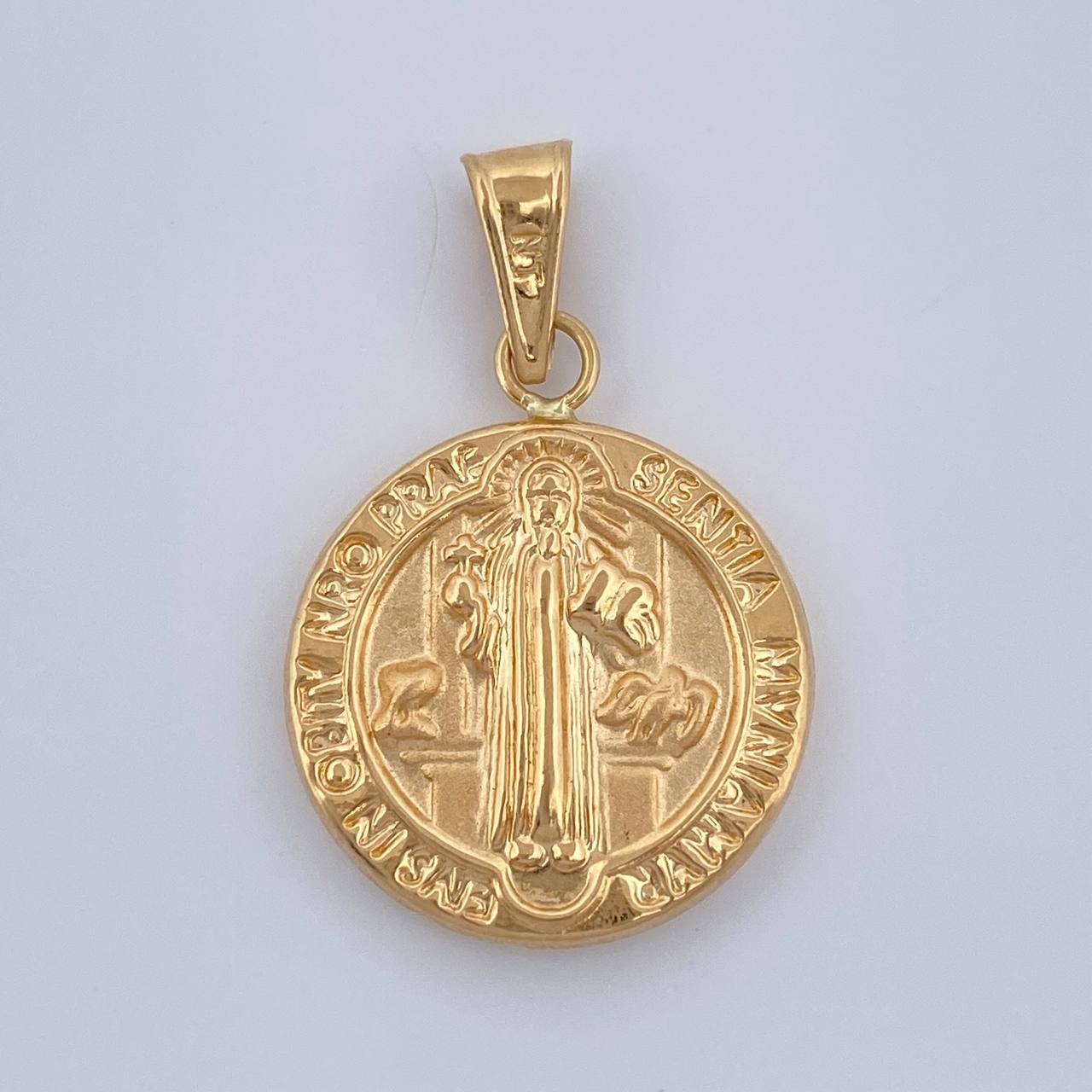 Dije San Benito 1.35gr / 1 in / Oro Amarillo 18K $