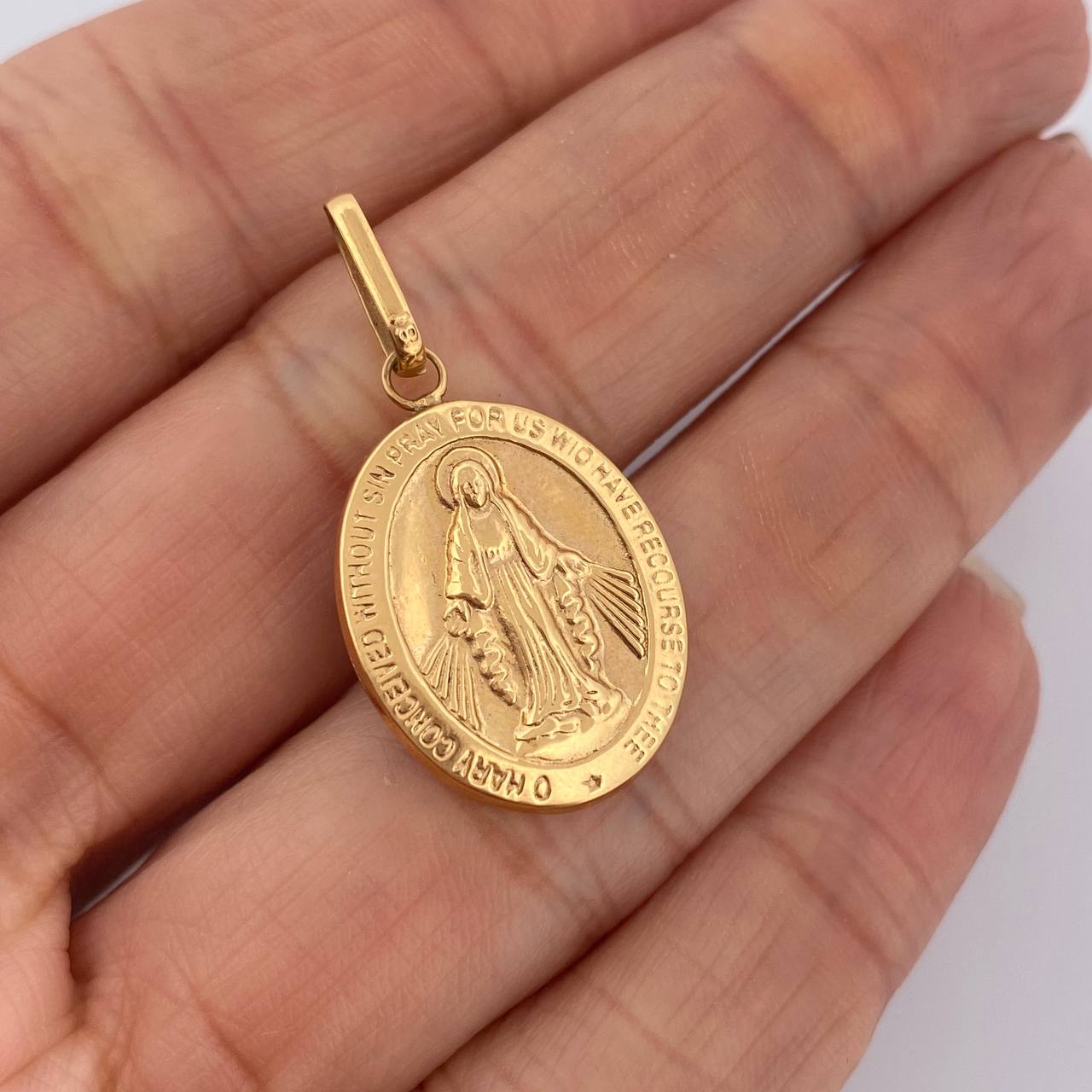 Dije Virgen Milagrosa 1.7gr / 1 1/4 in / Oro Amarillo 18K $