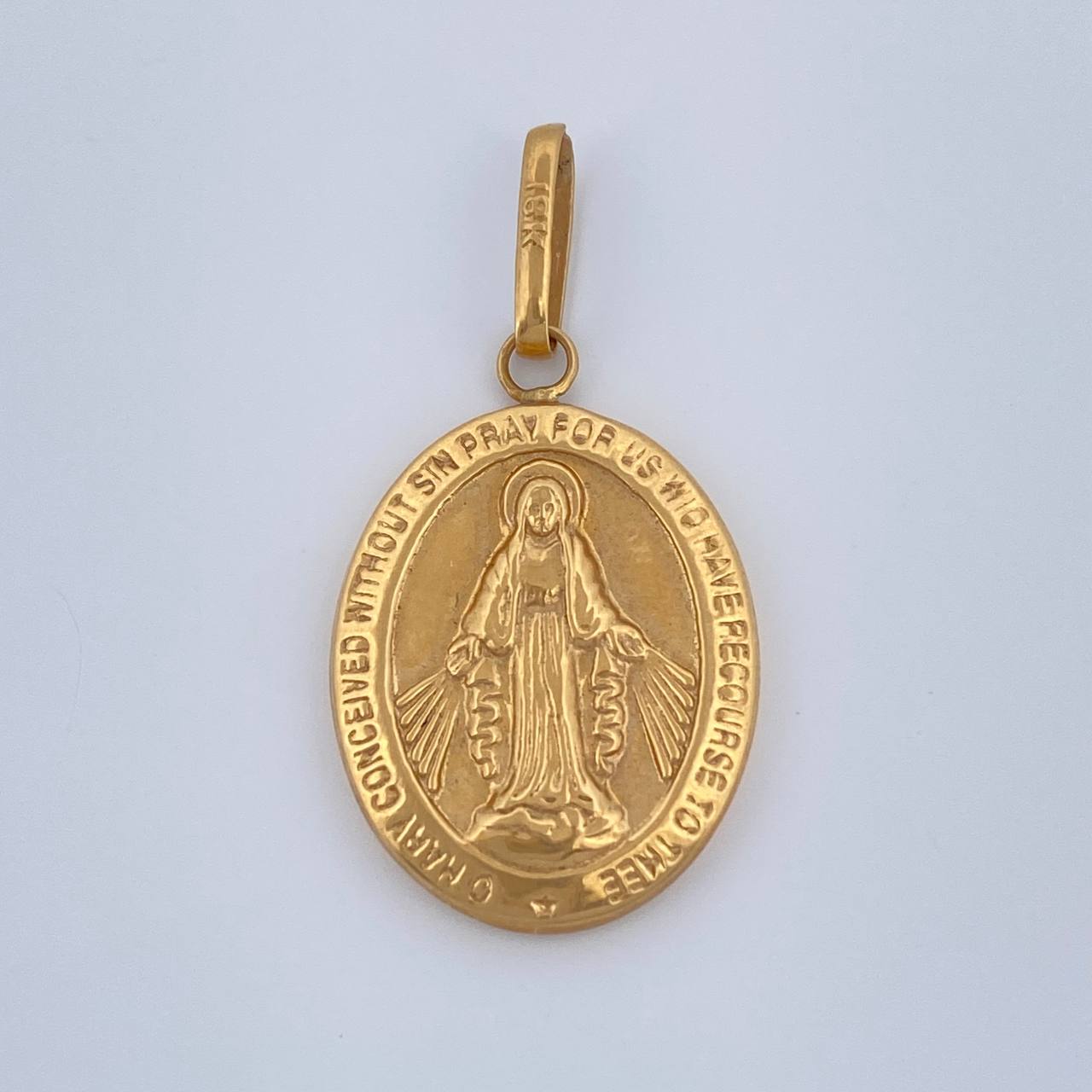 Dije Virgen Milagrosa 1.7gr / 1 1/4 in / Oro Amarillo 18K $