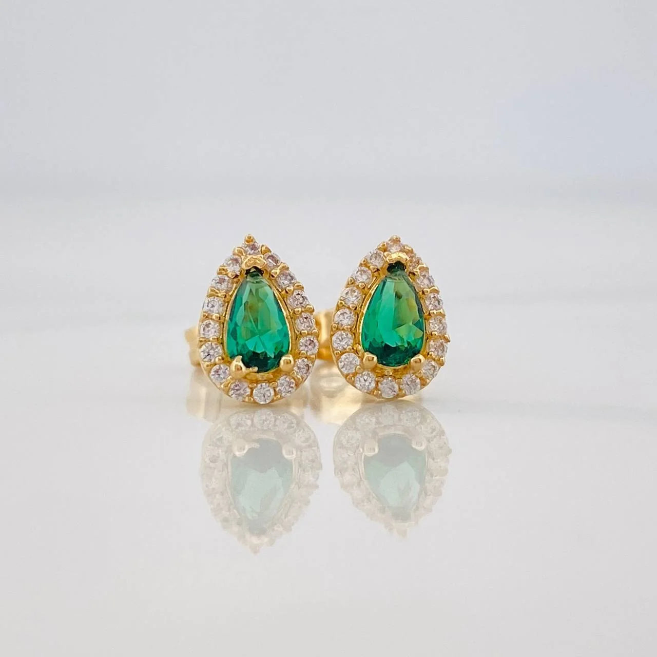 Stud Earrings Halo Drop 1.25g / in / 6mm Yellow Gold 18K