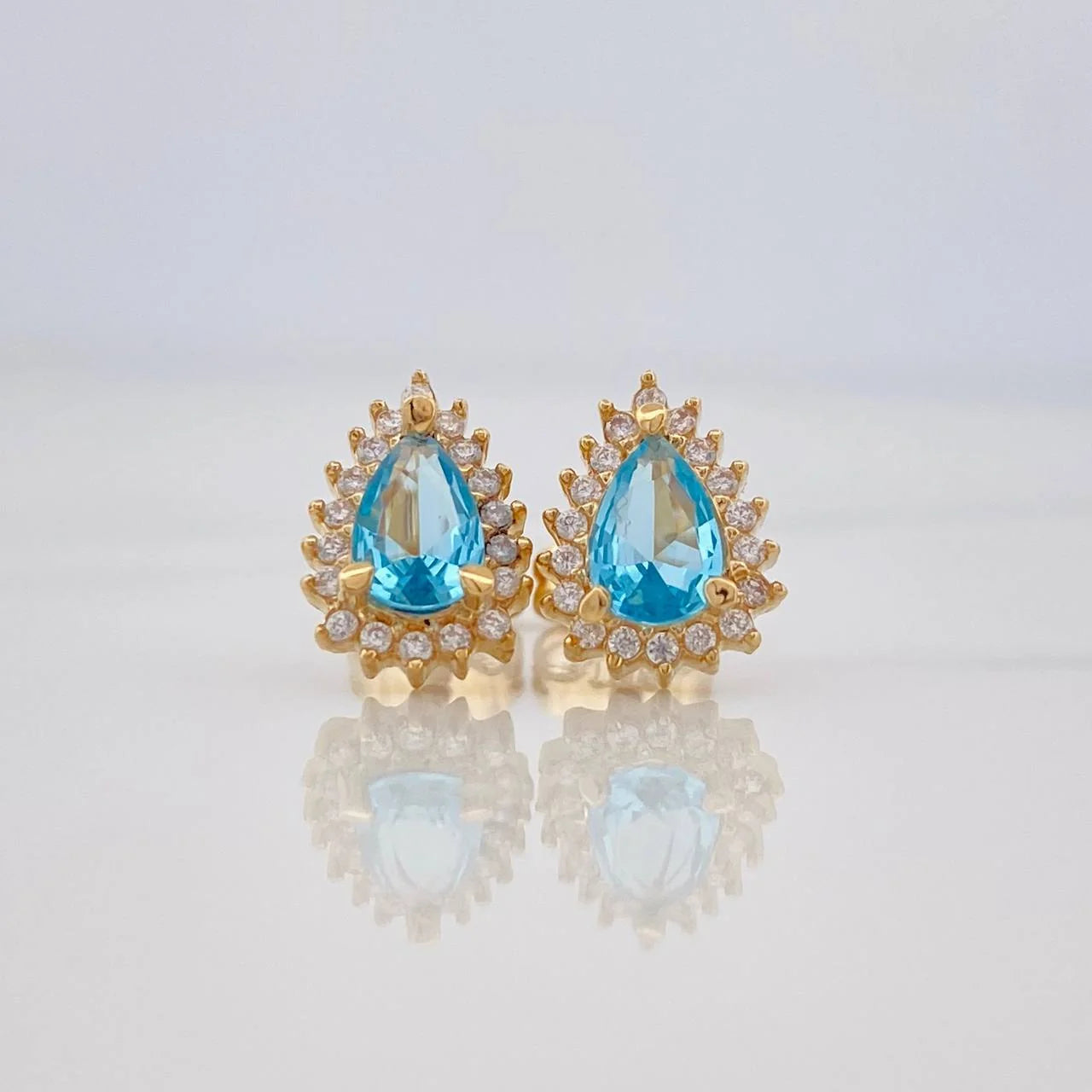 Stud Earrings Halo Drop 1.25g / in / 6mm Yellow Gold 18K