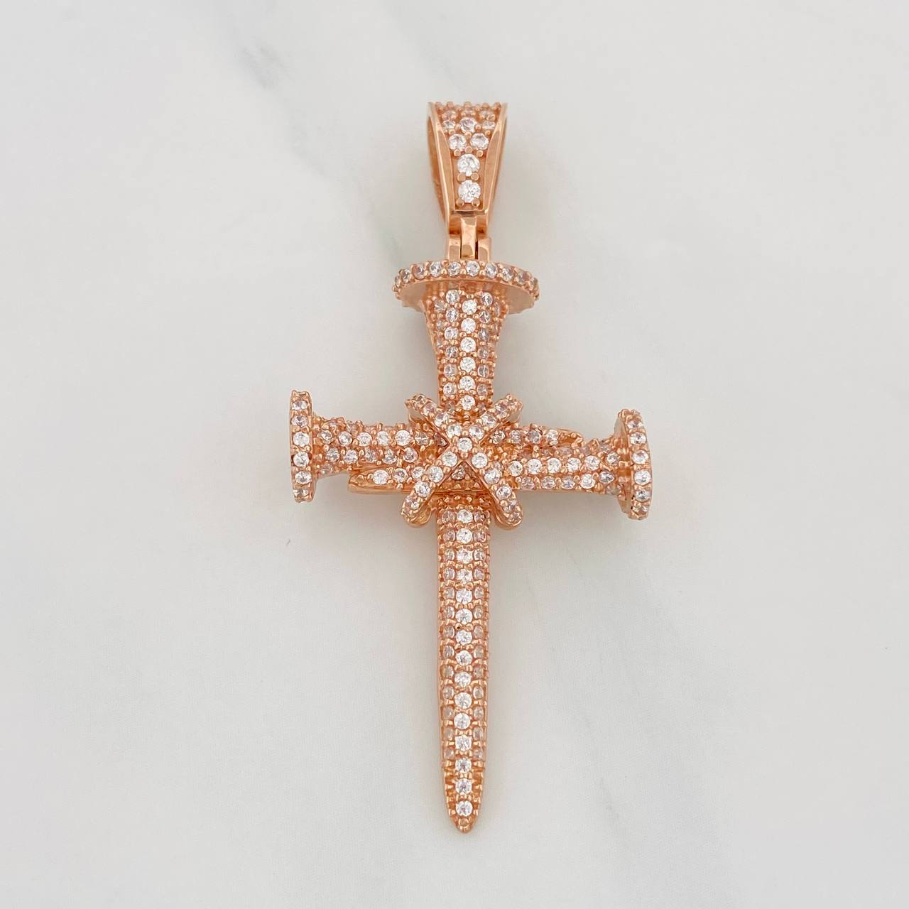 Dije Cruz Clavo 7.05g / 2 in Oro Rosa 18K