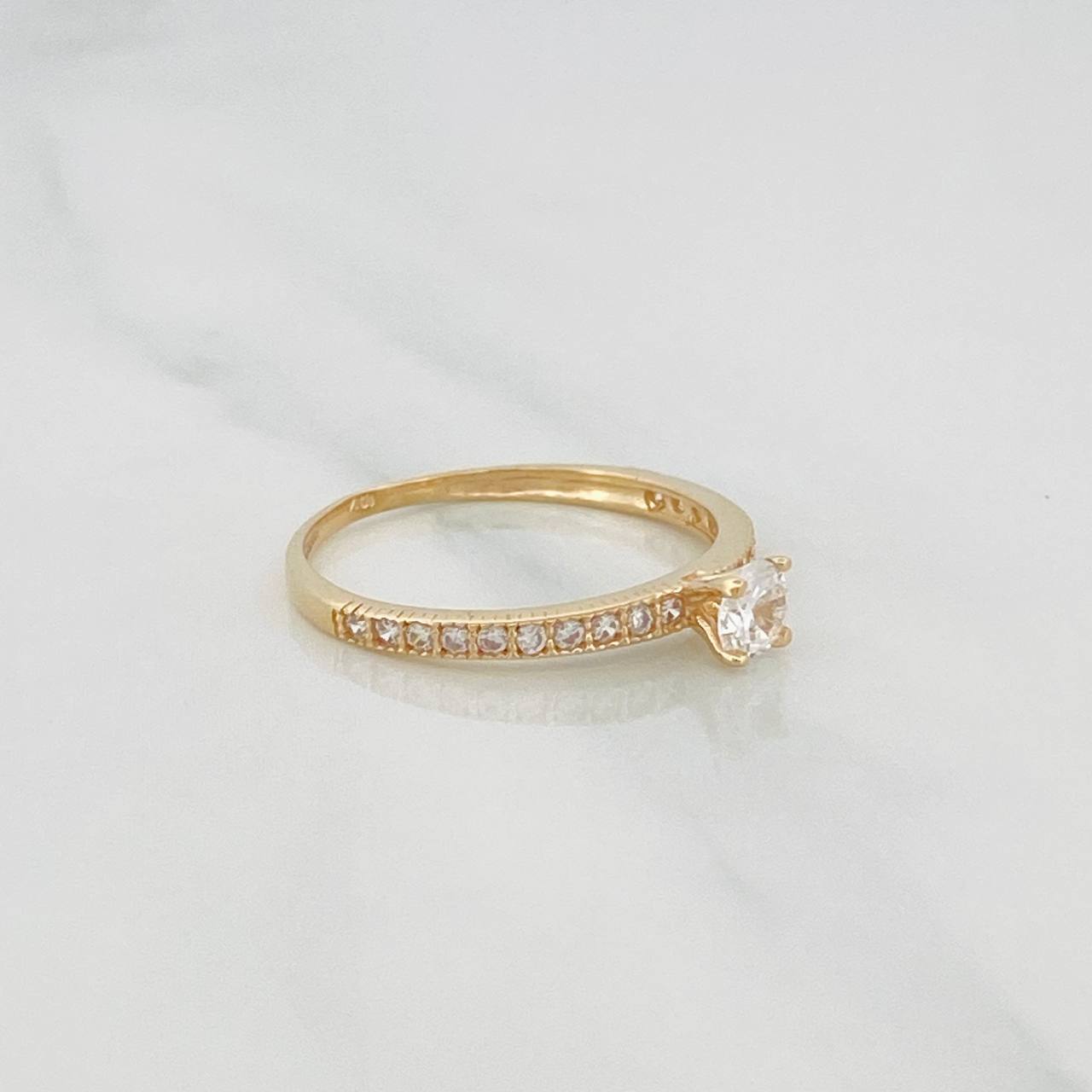 Churumbela Solitaire Ring 1.45g / T6 1/4 Yellow Gold 18K