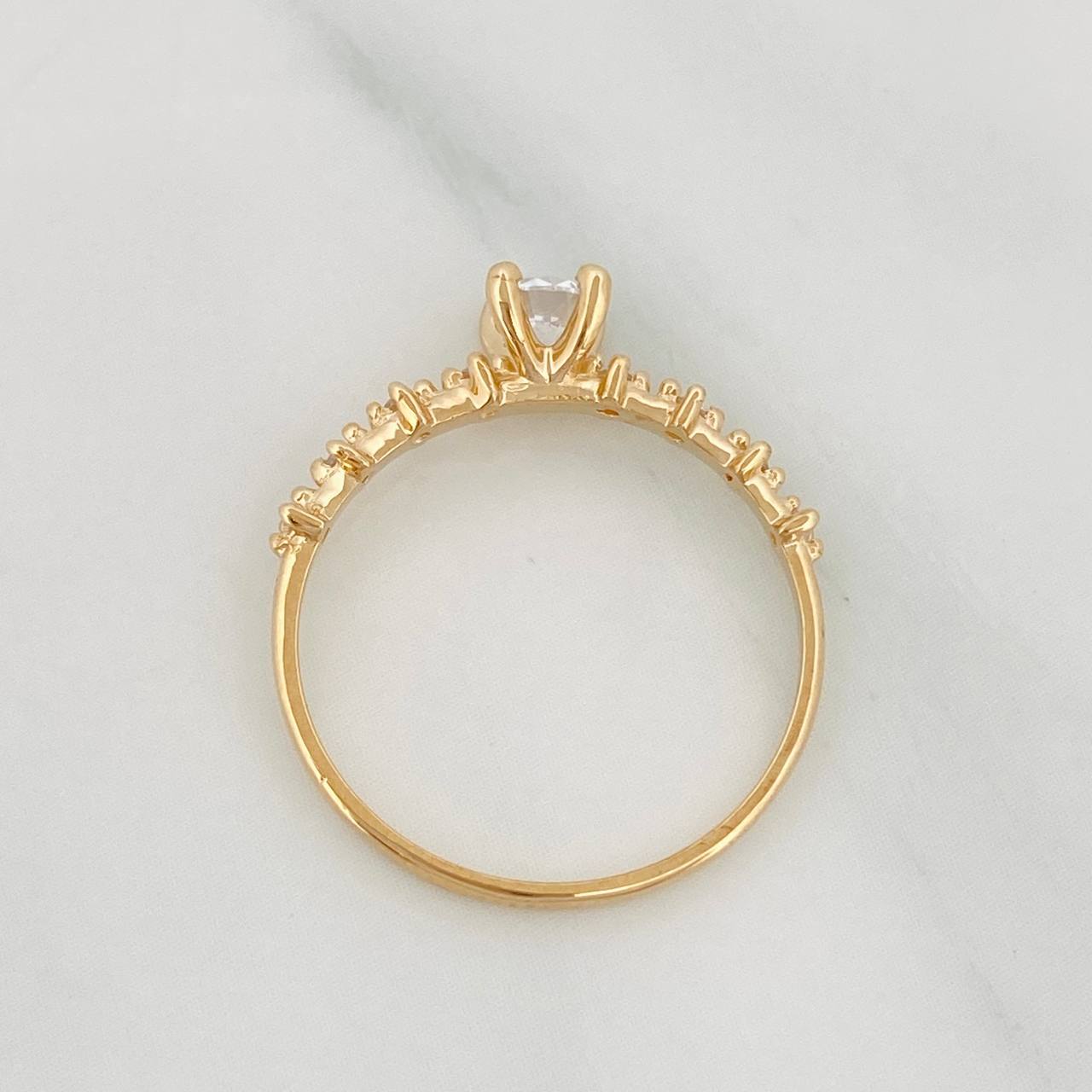 Churumbela Solitaire Ring 1.45g / T6 Yellow Gold 18K