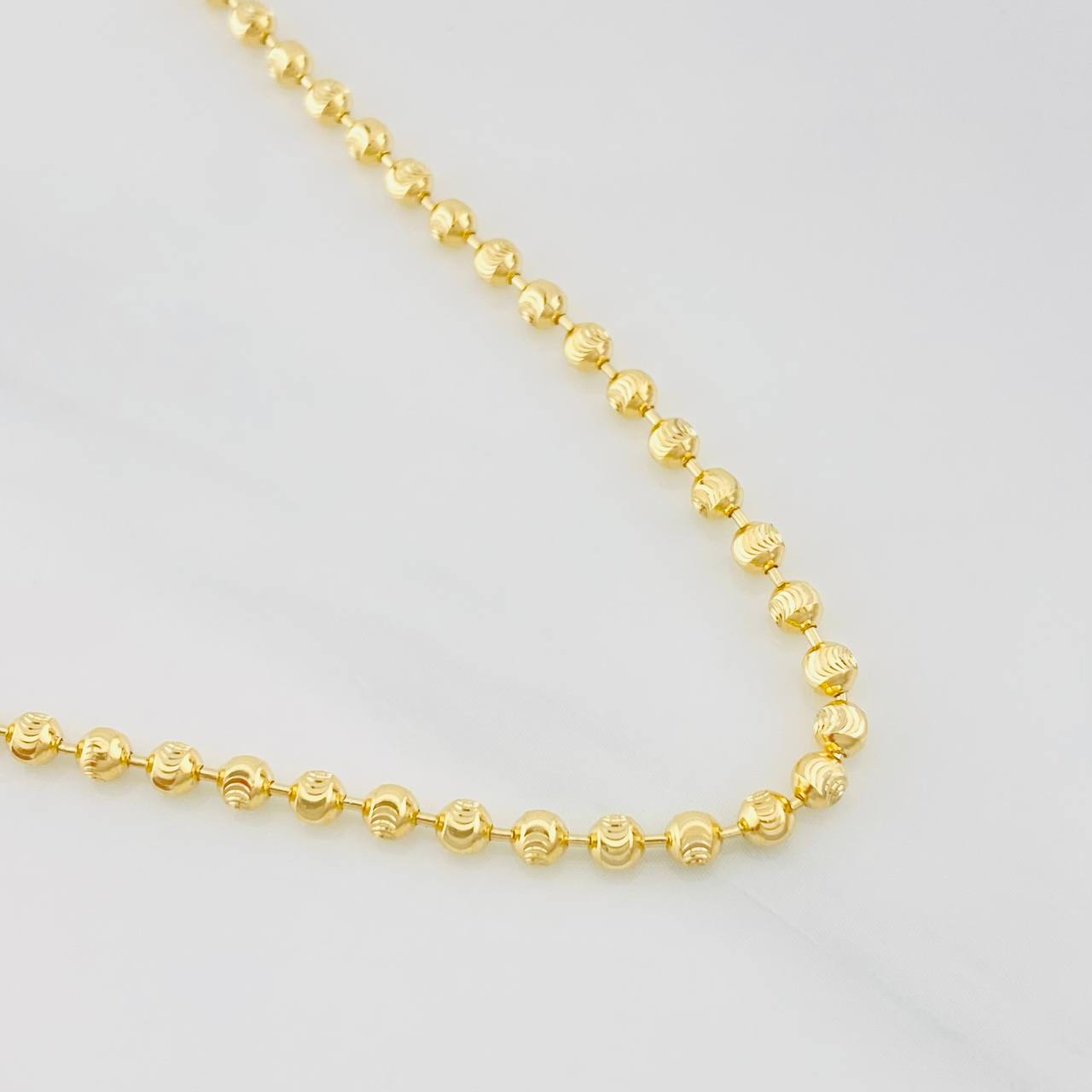 Military Half Moon Chain 10.95g / 20 in / 2mm 18K Yellow Gold