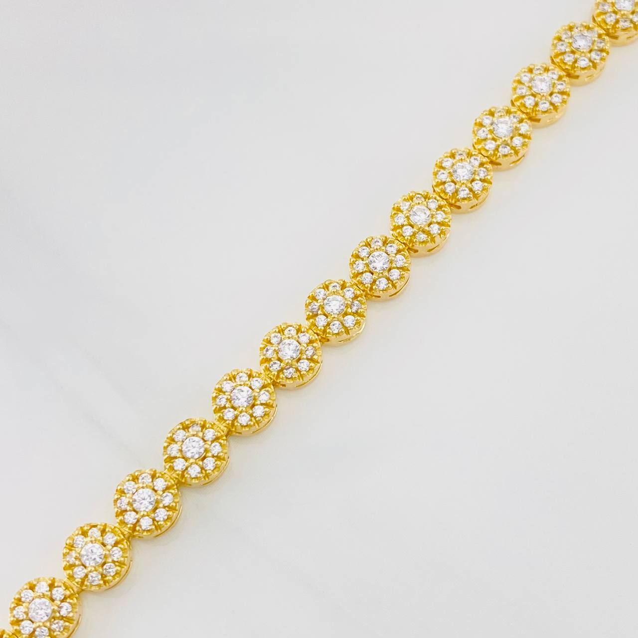Tennis Bracelet 12.3g / 7 1/2 in / 5.15mm Yellow Gold 18K