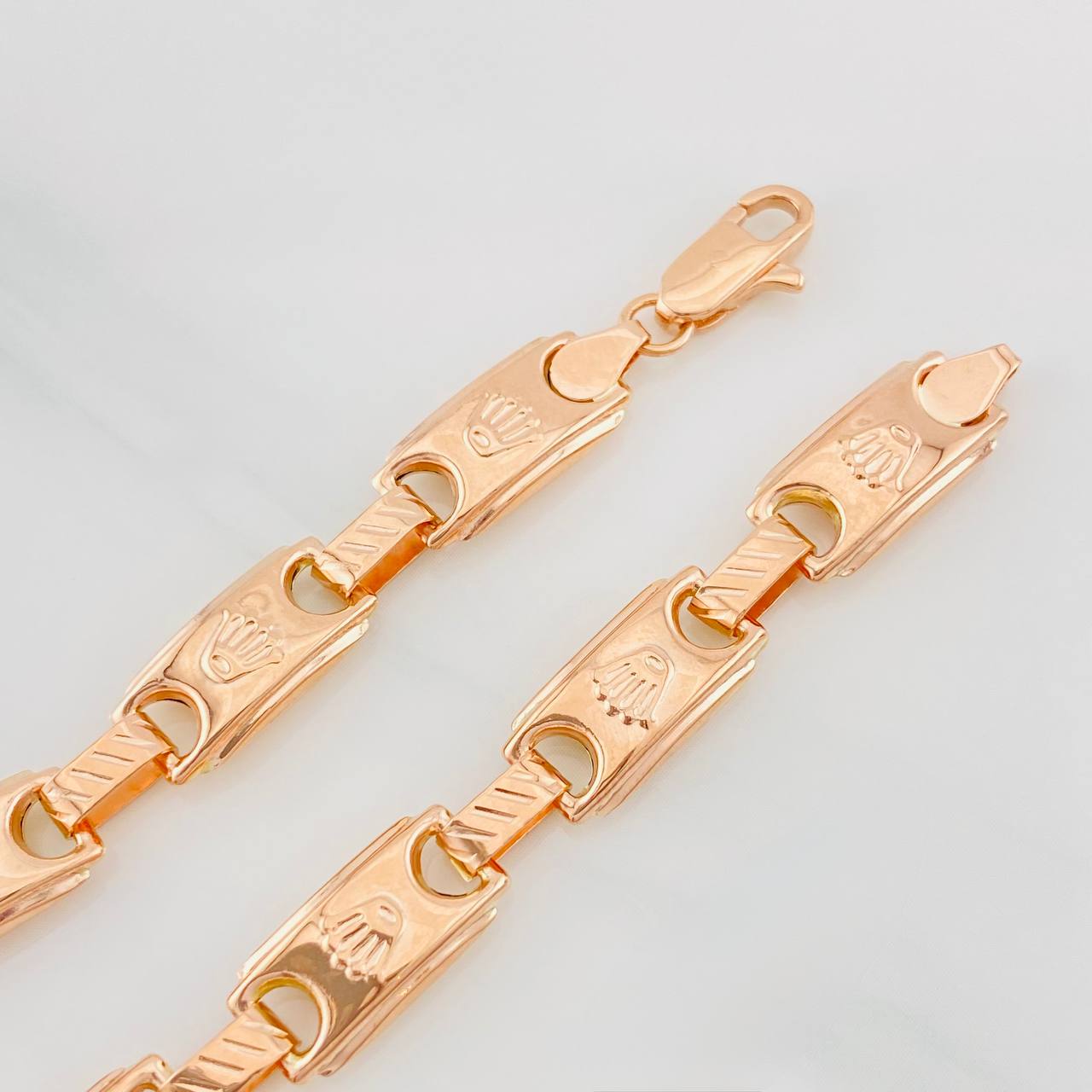 Rustic Crown Bracelet 9.35g / 8 in / 7.4mm Rose Gold 18K