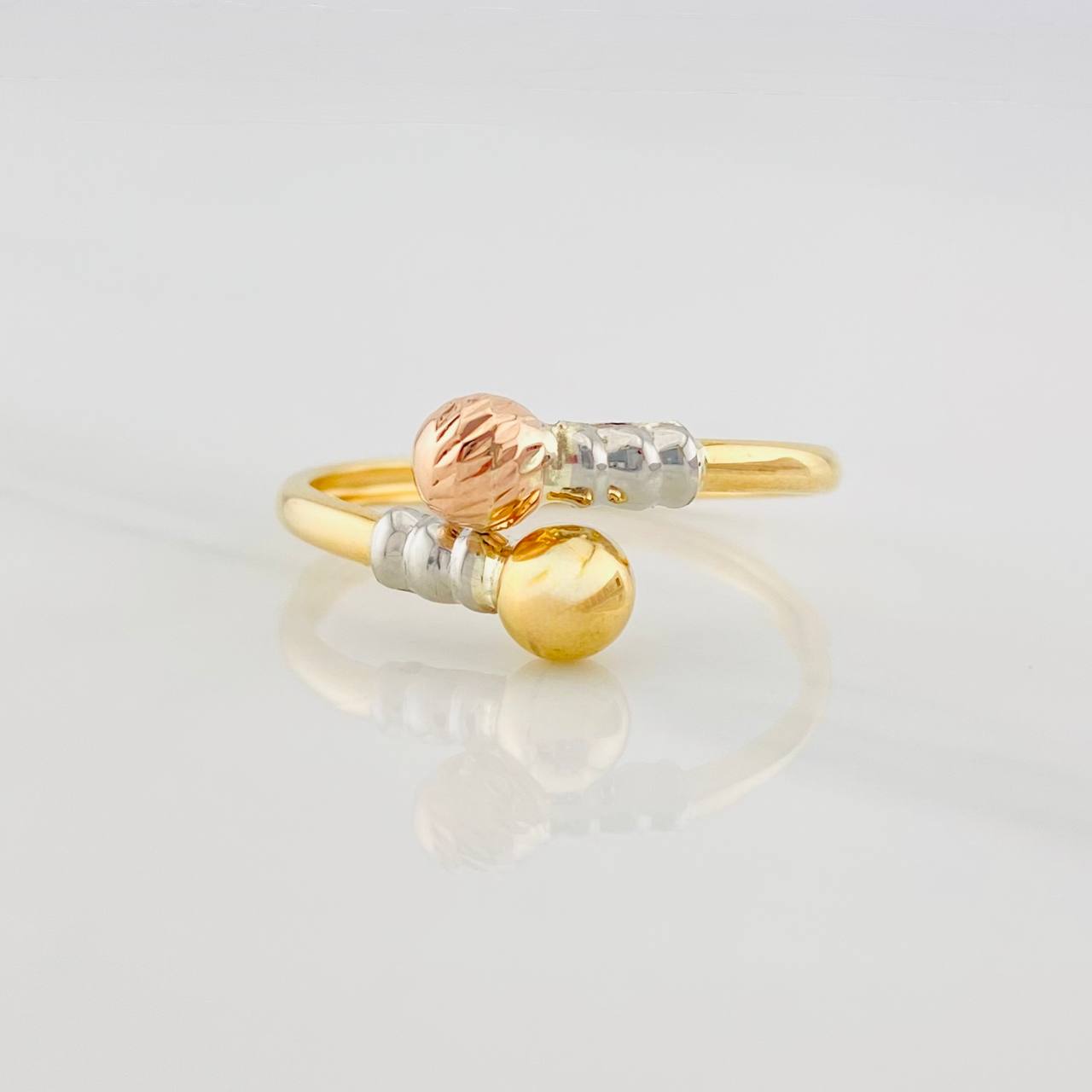 Anillo Tu y Yo 1.25g / T6 1/2 Tres Oros 18K