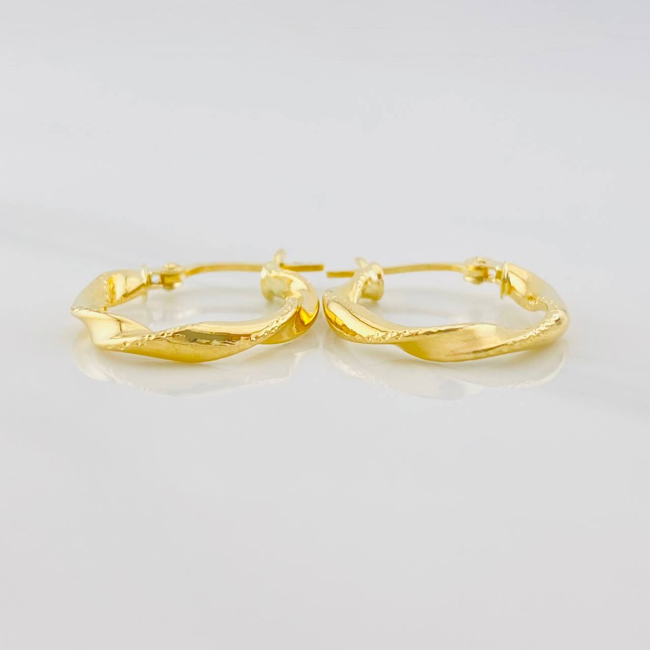 Candongas Melcocha 1.4g / 3/4 in Oro Amarillo 18K