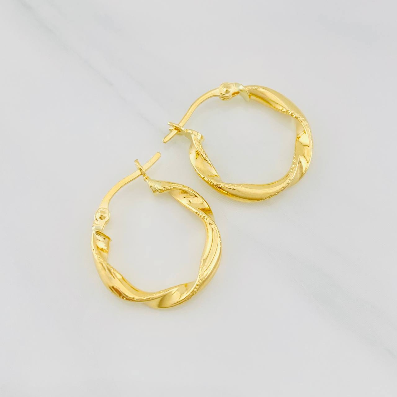 Candongas Melcocha 1.4g / 3/4 in Oro Amarillo 18K