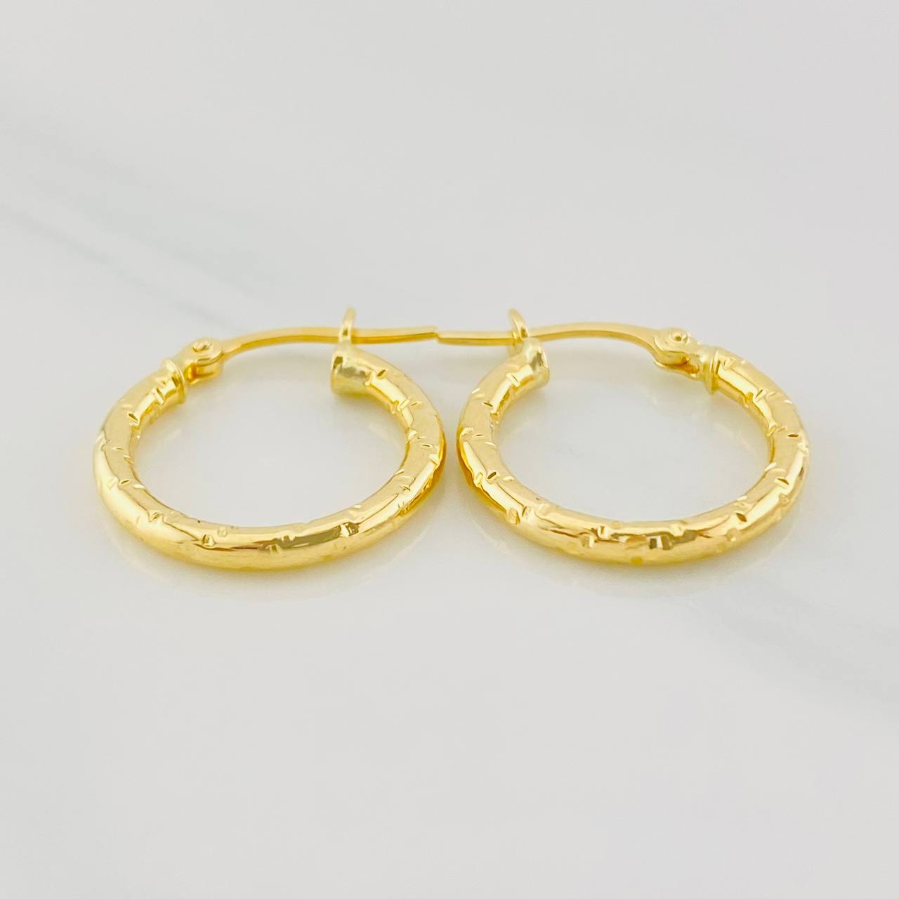 Candongas Maribel 1.25g / 3/4 in Oro Amarillo 18K