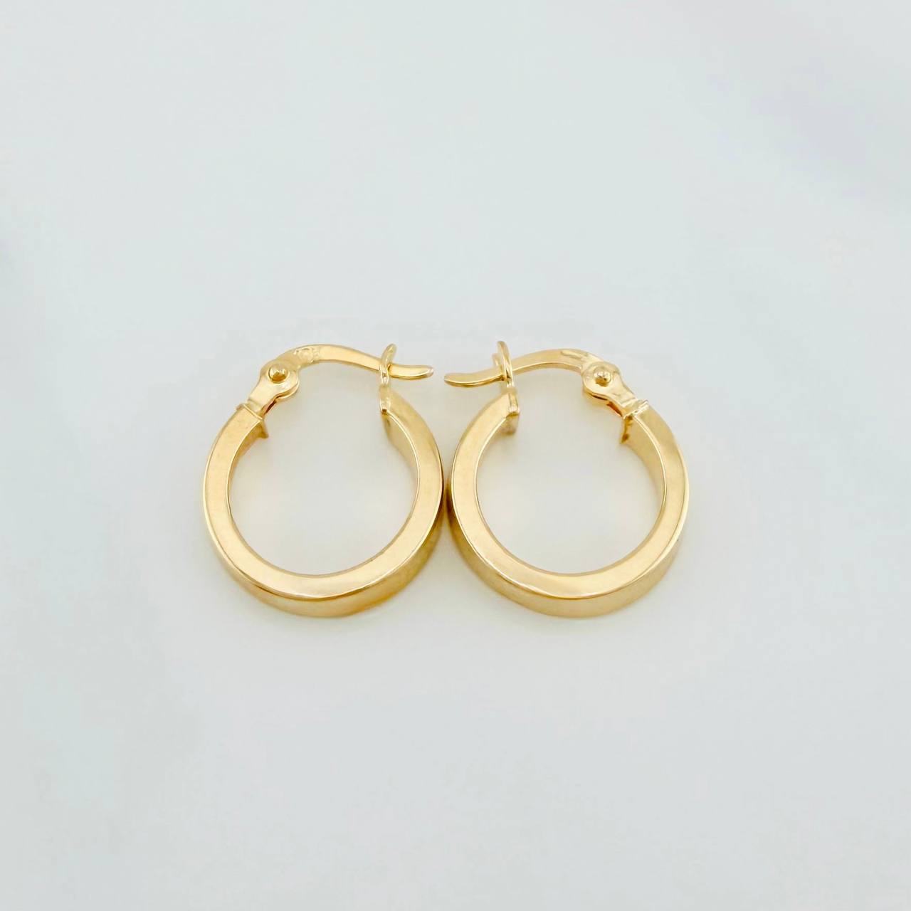 Candongas Fabi 1.35 g / 1/2 in Oro Amarillo 18K