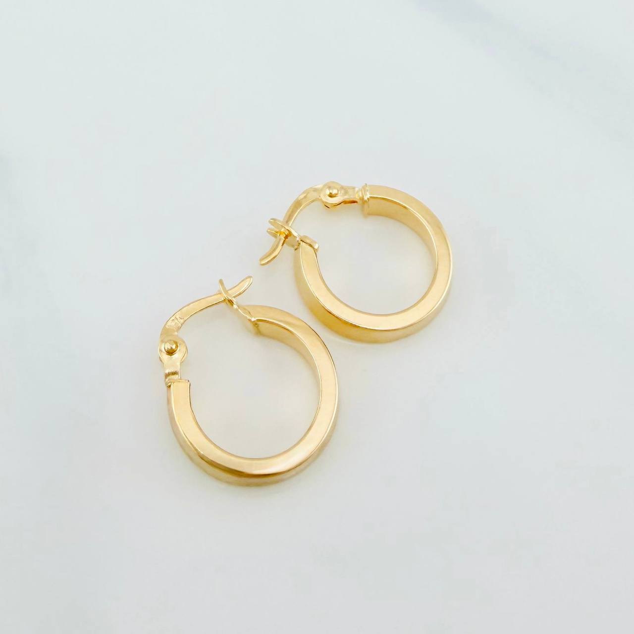 Candongas Fabi 1.35 g / 1/2 in Oro Amarillo 18K