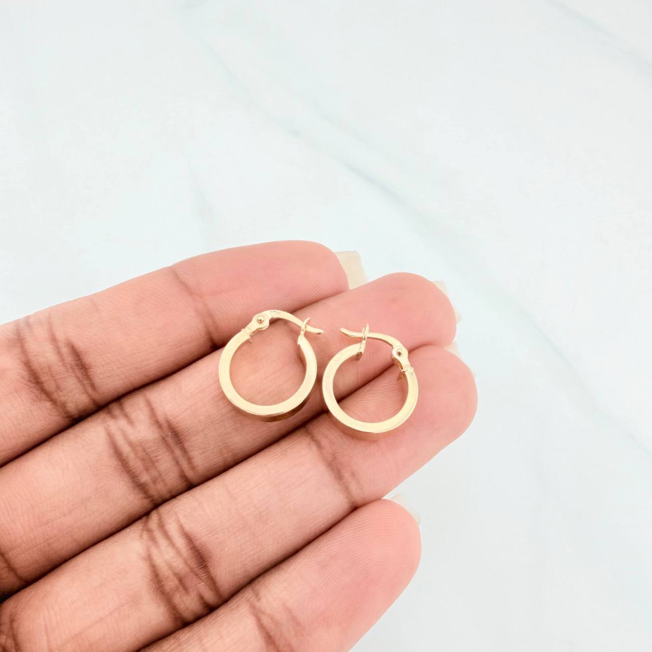 Candongas Fabi 1.35 g / 1/2 in Oro Amarillo 18K