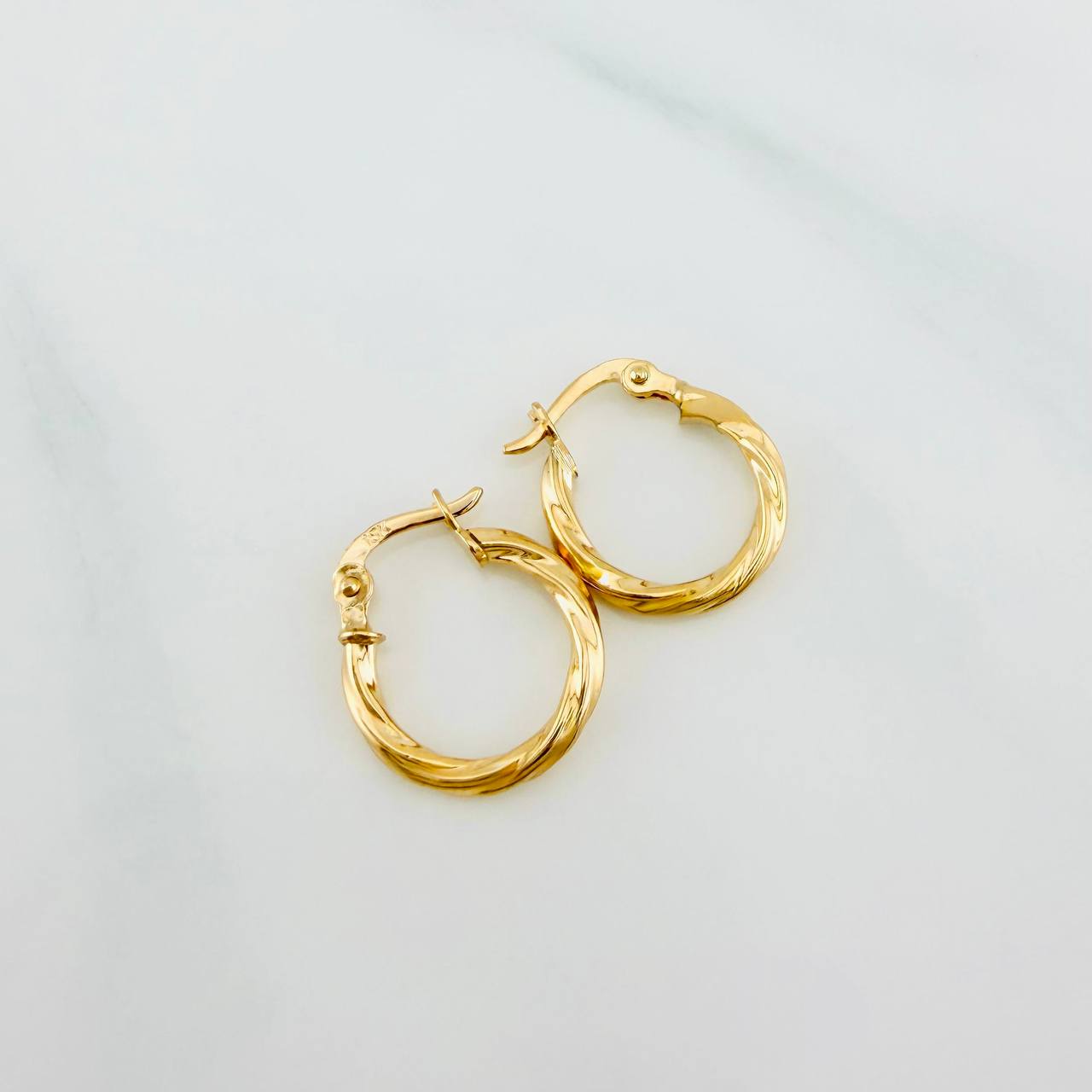 Candongas Kari 1 g / 1/2 in Oro Amarillo 18K