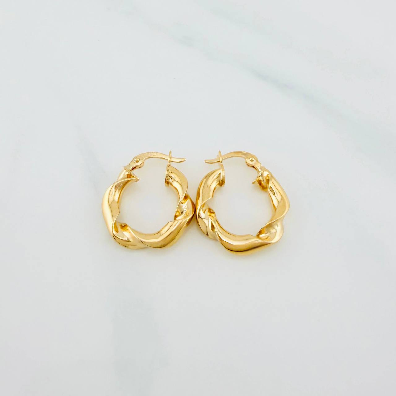 Candongas Demi 1.95 g / 3/4 in Oro Amarillo 18K