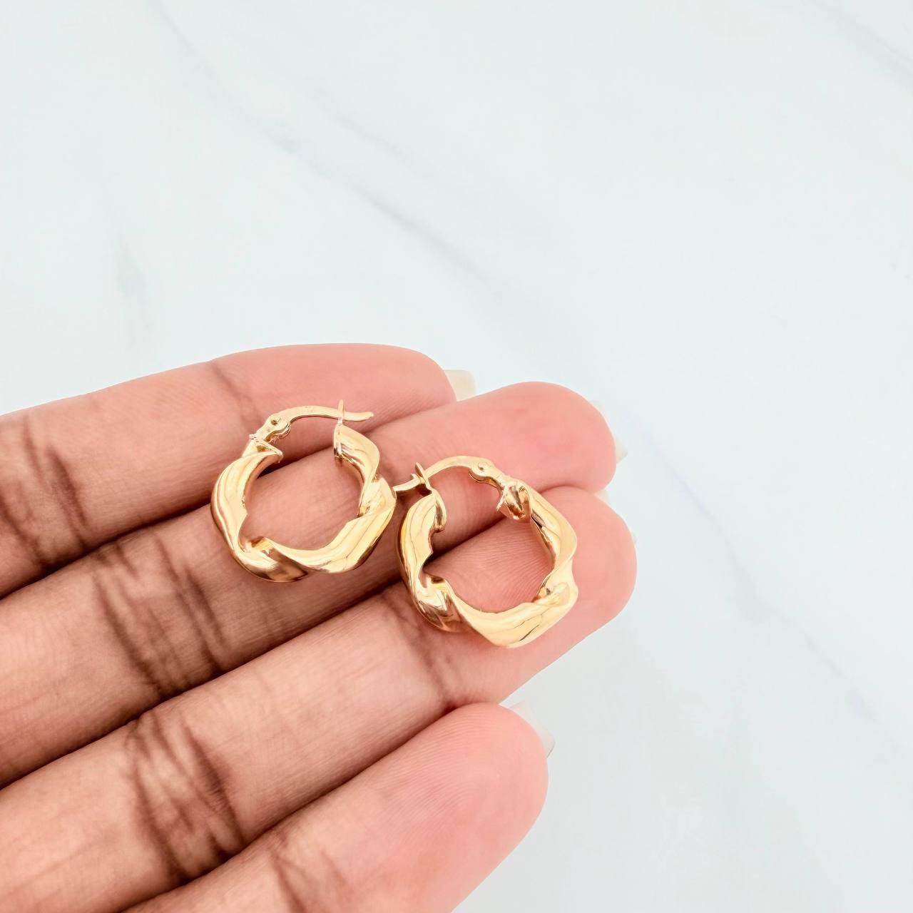 Candongas Demi 1.95 g / 3/4 in Oro Amarillo 18K