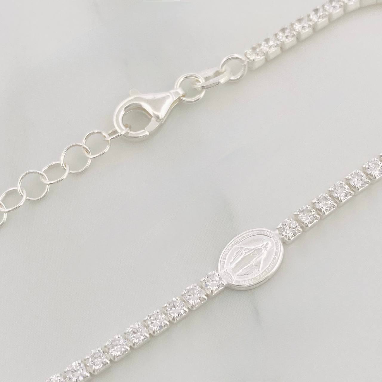 Pulso Virgen Milagrosa 3.7 g / 7 1/2 in / 2.1 mm Plata 925