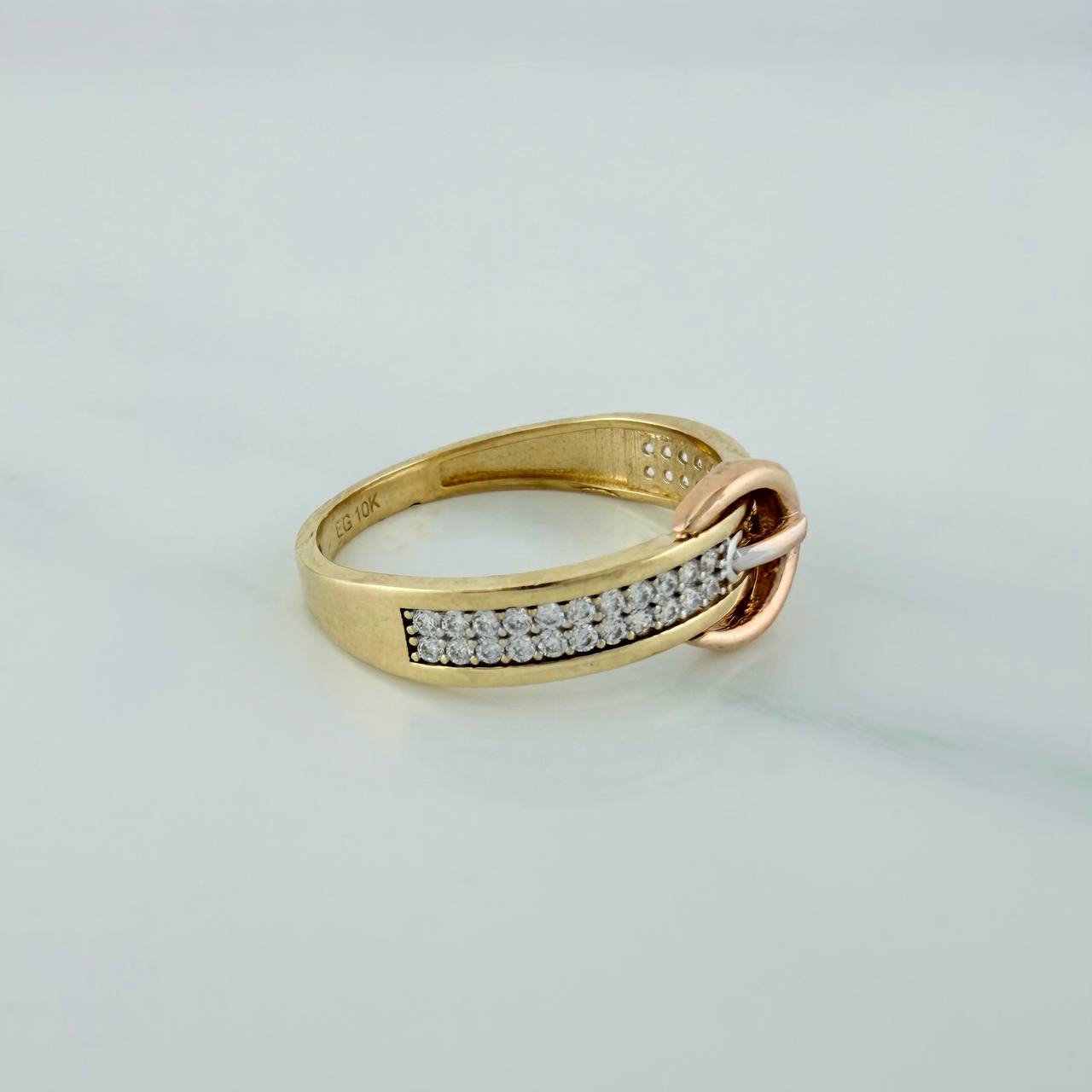 Anillo Correa 2.2gr / T6 3/4 /  Tres Oros 18K $