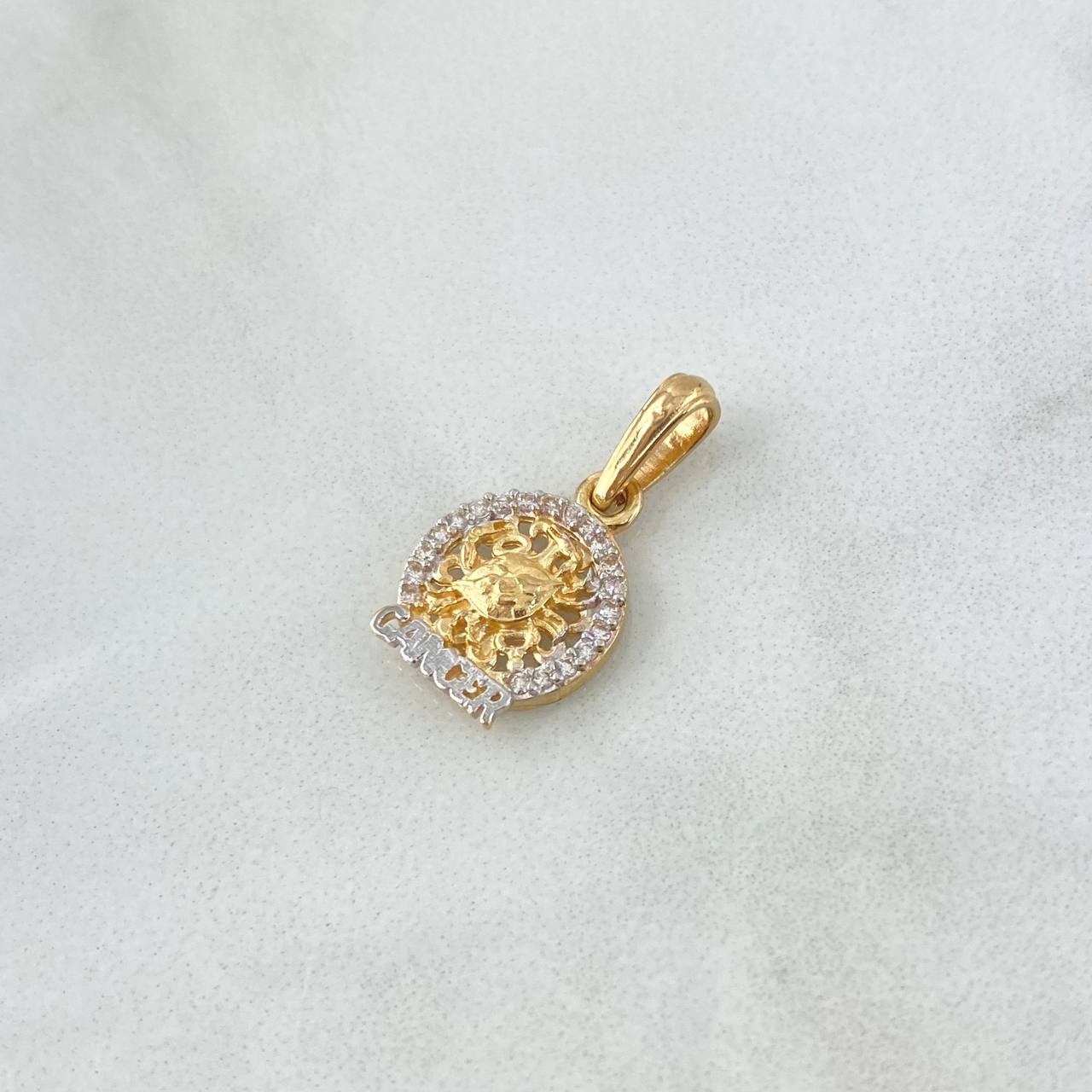 Pendant Cancer Sign 1.5gr / 2.5cm / White Zircons 18K Yellow Gold ©
