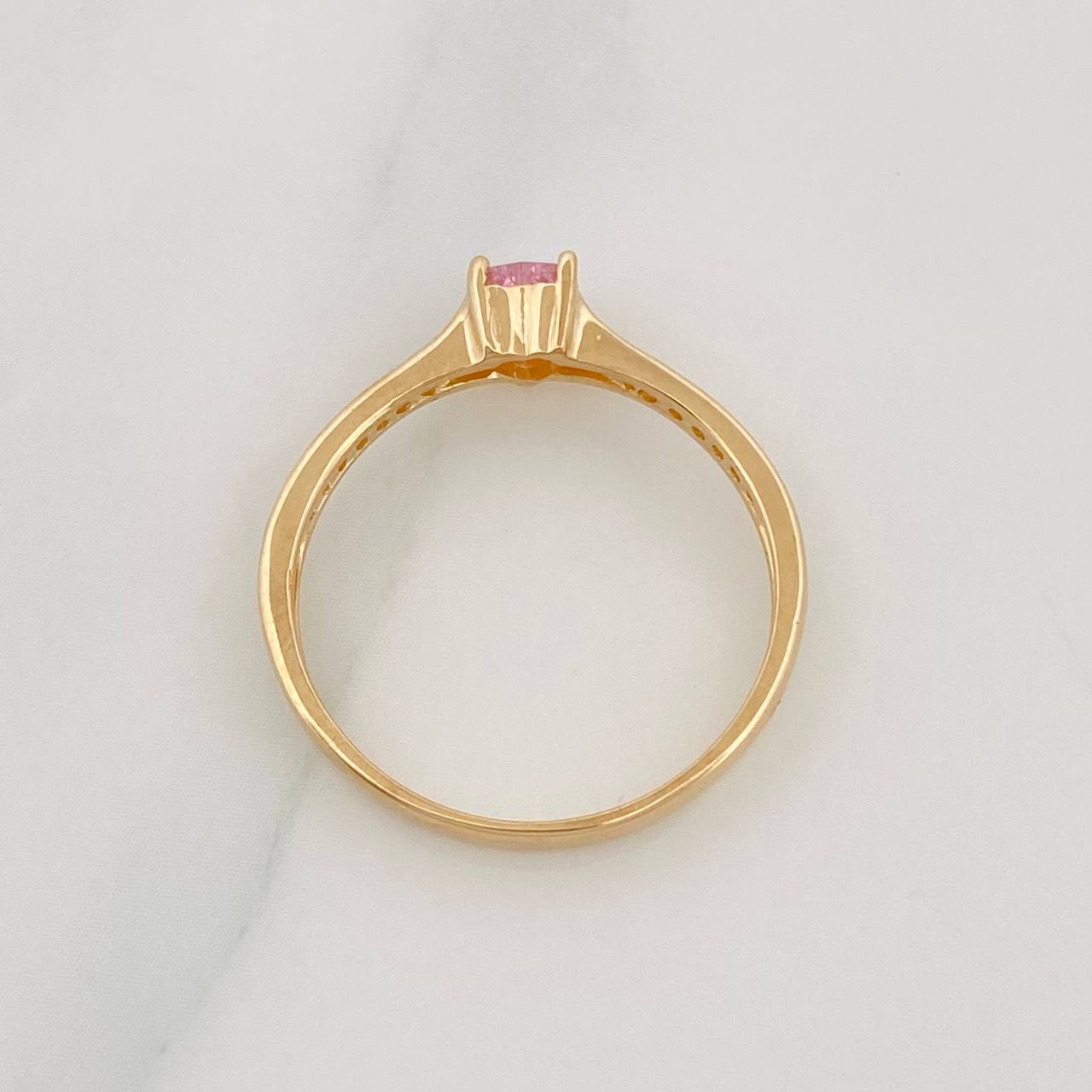 Anillo Solitario Corazon 1.9g / T7 1/4 Oro Amarillo 18K
