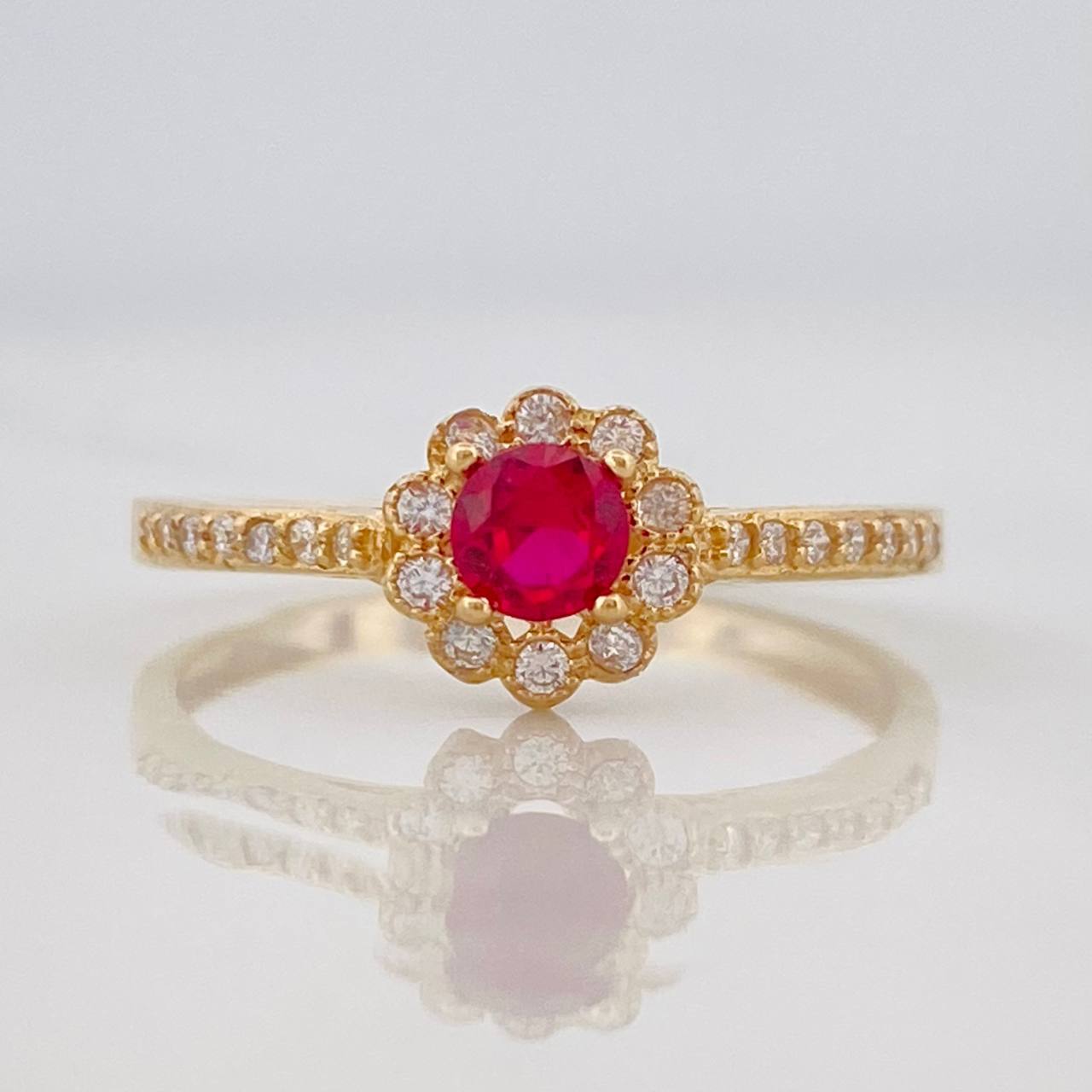 Anillo Solitario Flor 2g / T8 Oro Amarillo 18K