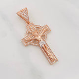 Dije Cruz Cristo 6.50g / 1 1/2 in Dos Oros Blanco Rosa 18K