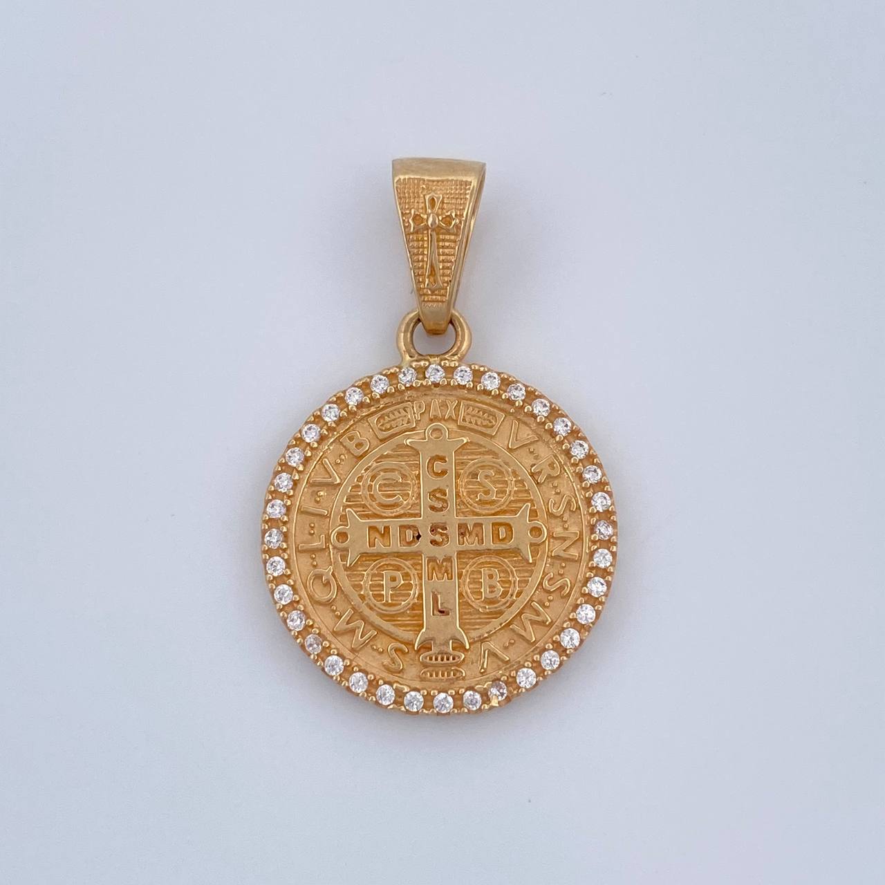 Dije San Benito 4.25gr / 1 1/4 in / Oro Amarillo 18K $