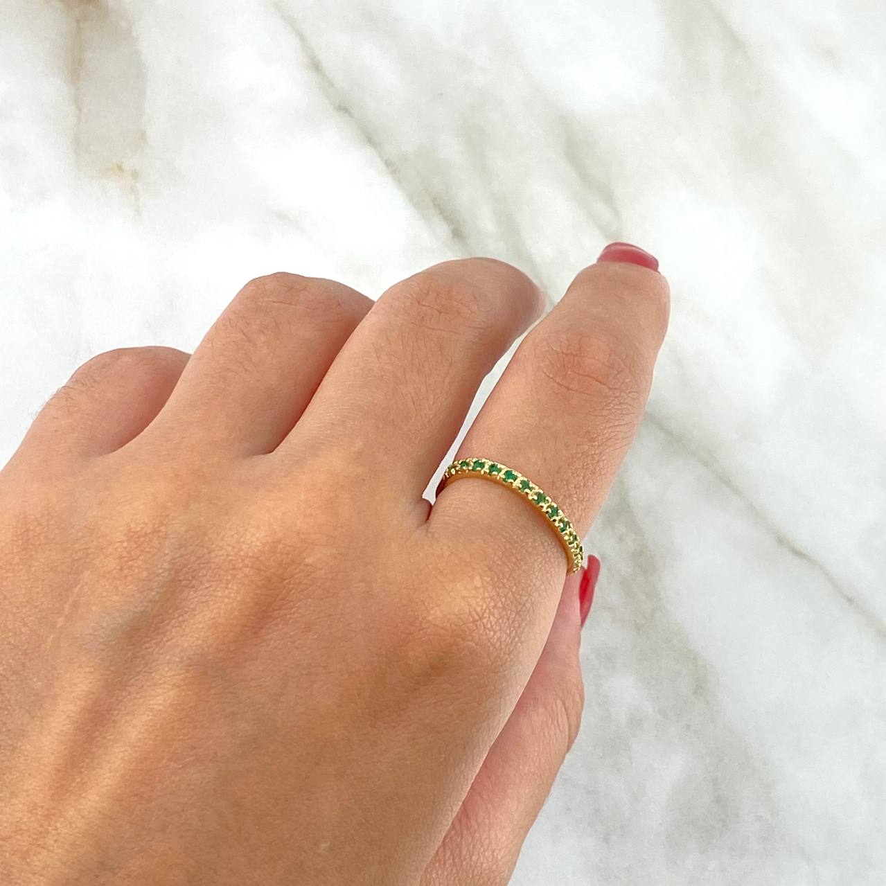 Curved Linear Ring 2gr / T7 1/4 / Emeralds 25pts Yellow Gold (Jewel) *