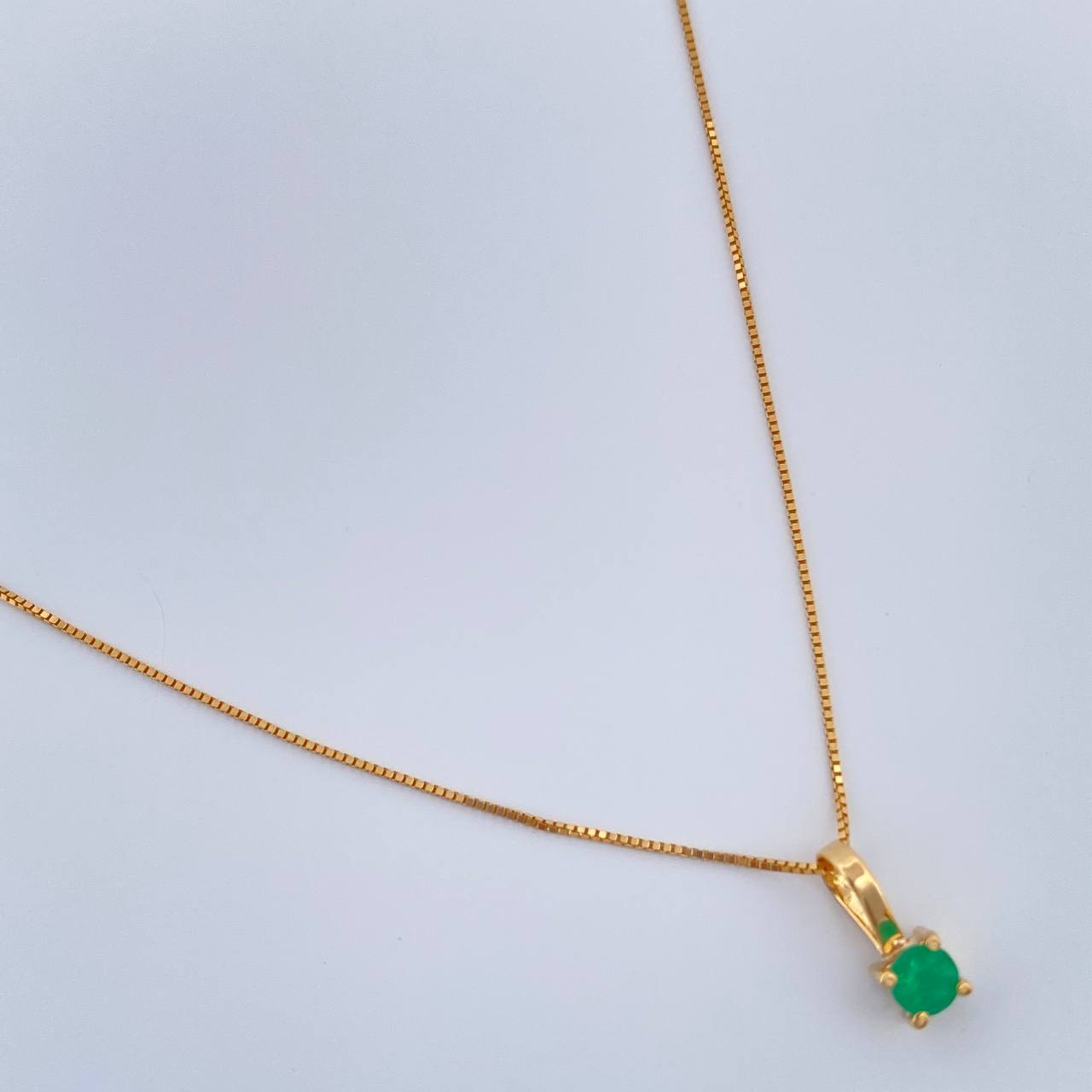 Set Veneciana + Redondo Esmeralda 1.05gr / 17 3/4 in / 0.47mm Oro Amarillo 18K &