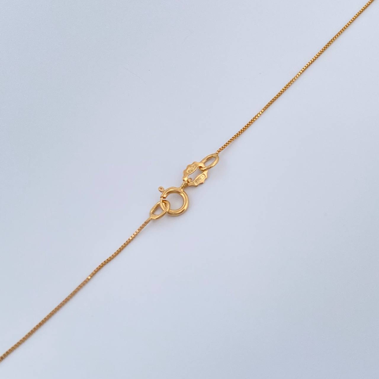 Set Veneciana + Redondo Esmeralda 1.05gr / 17 3/4 in / 0.47mm Oro Amarillo 18K &