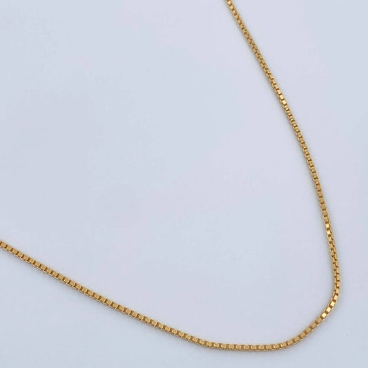 Cadena Veneciana 1.7gr / 17 3/4 in / 0.4mm Oro Amarillo +3 18K &