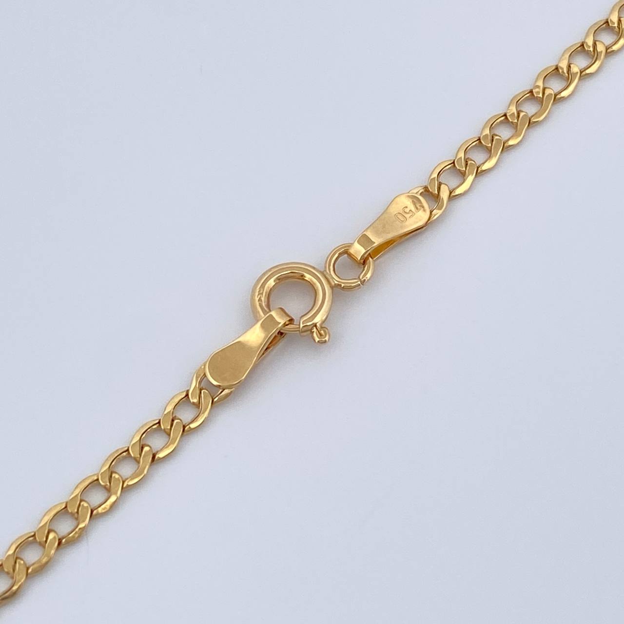 Cadena Cubana 2.85gr / 19 3/4 in / 1.7mm Oro Amarillo +1 18K $