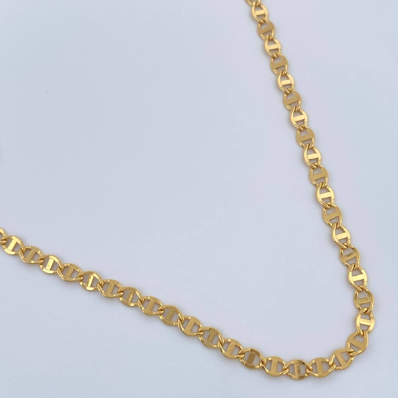 Cadena Escalera Volga 2.75gr / 19 3/4 in / 2.5mm Oro Amarillo +3 18K $