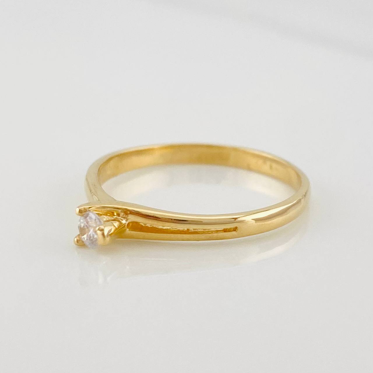 Solitaire Ring 1.95g / T7 Yellow Gold 18K
