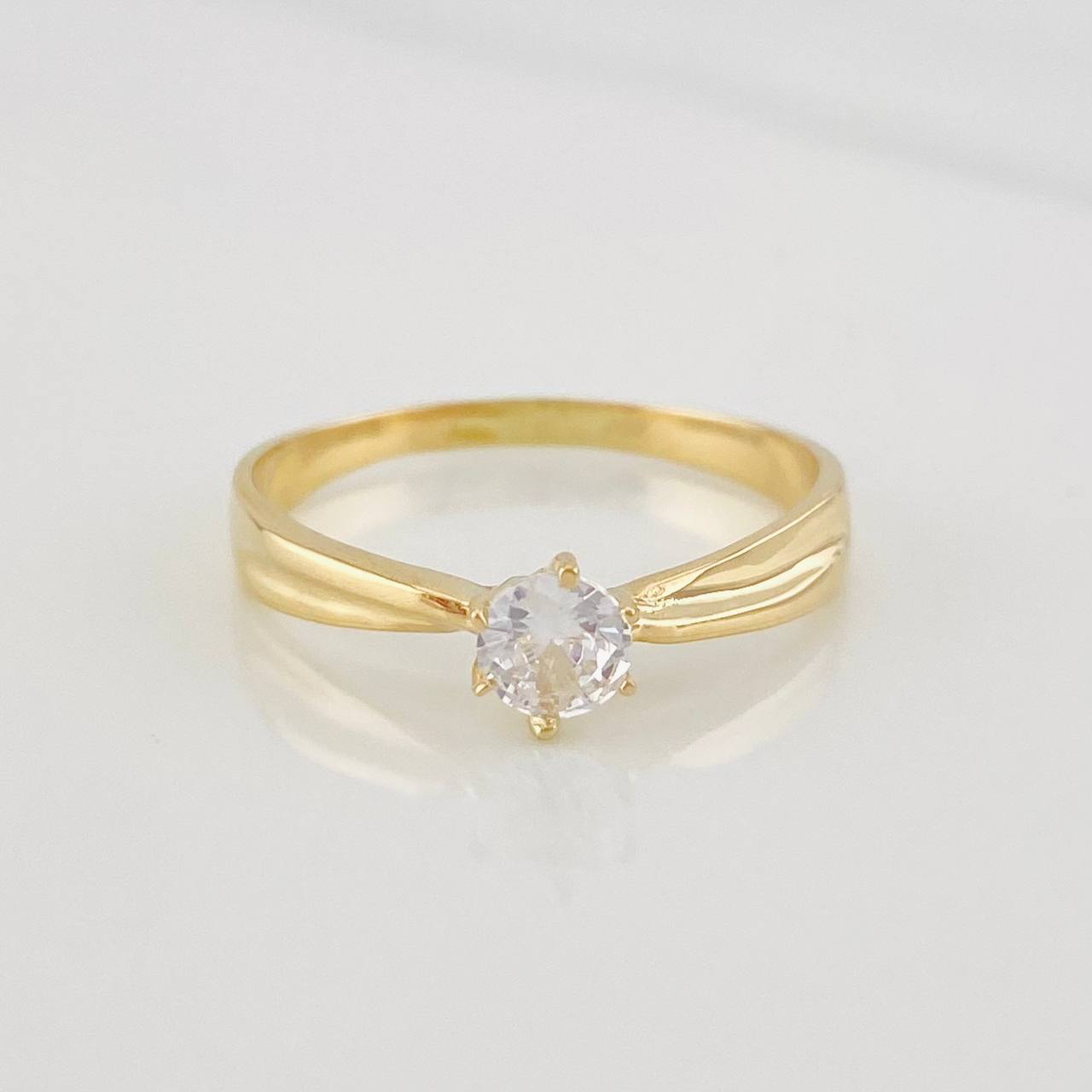 Solitaire Ring 1.95g / T8 Yellow Gold 18K