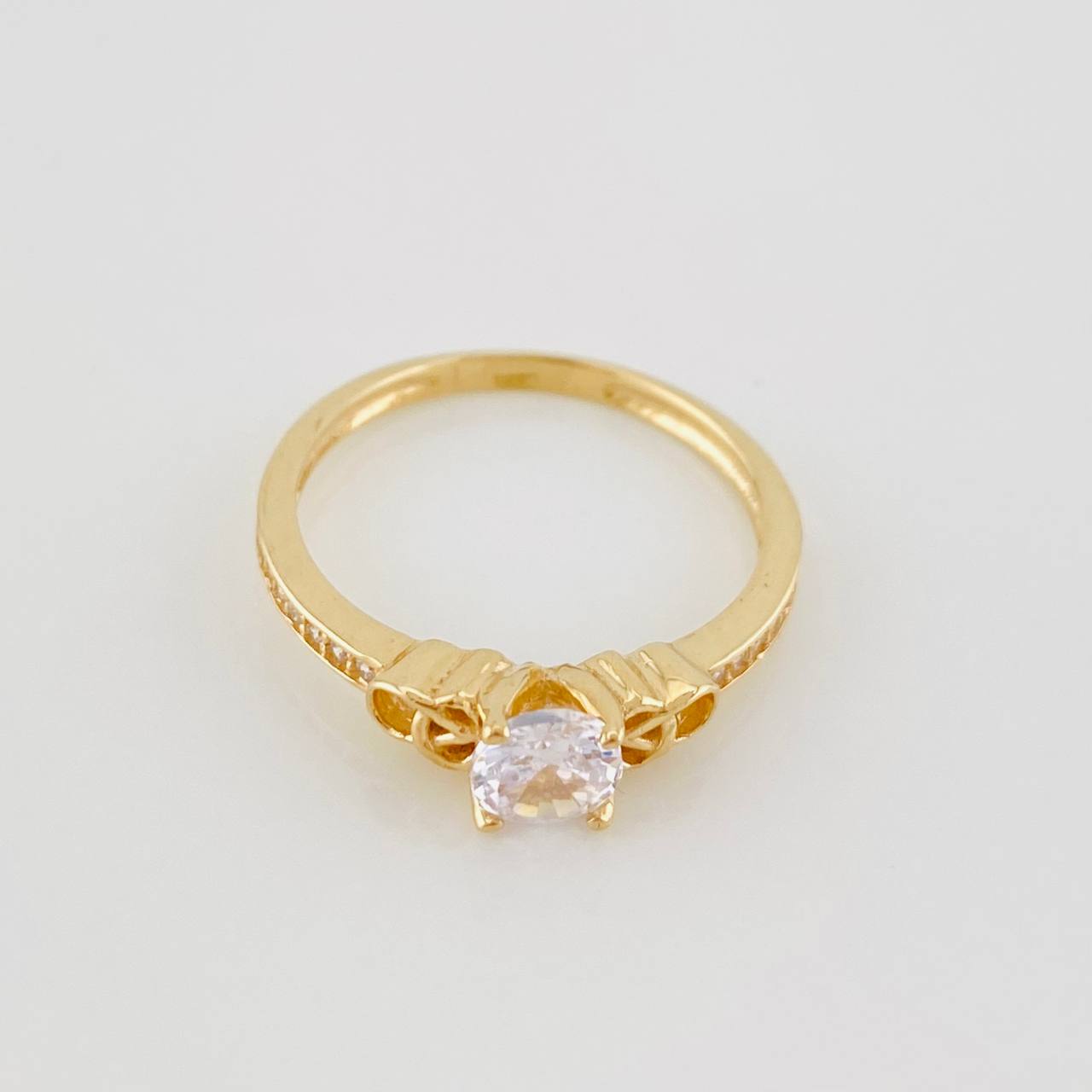 Solitaire Ring 2.25g / T6 1/4 Yellow Gold 18K